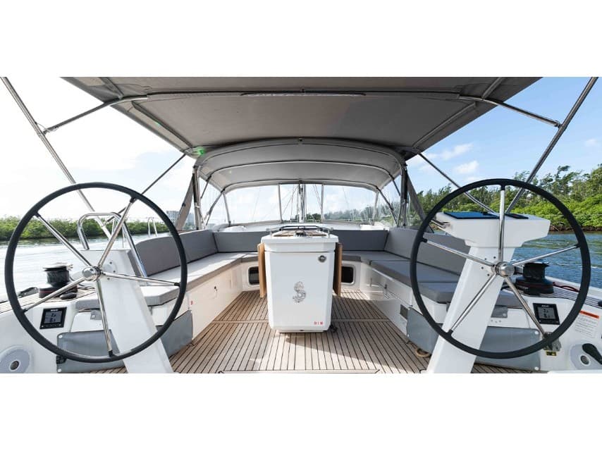 Beneteau Oceanis 51.1 All Blue II