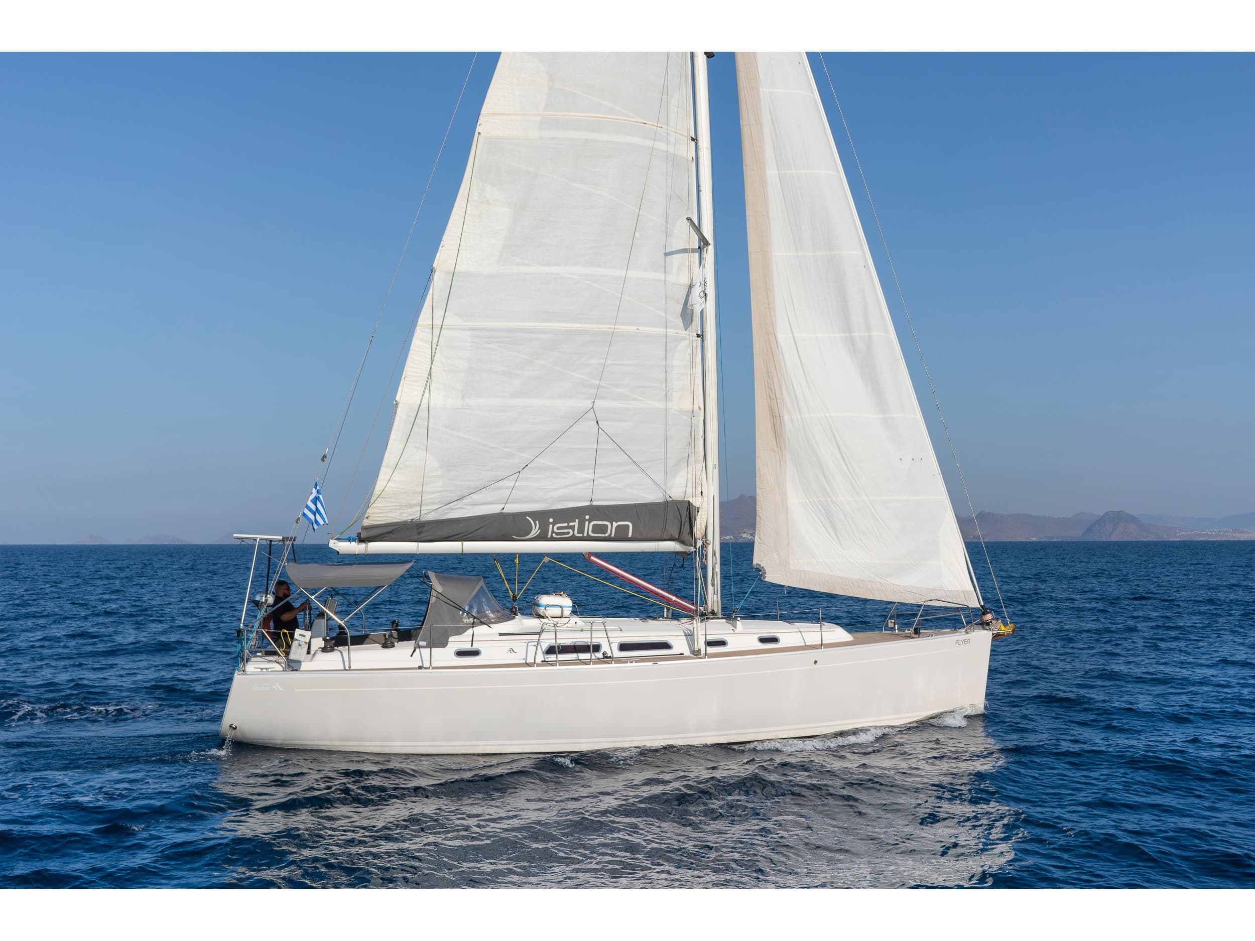 Hanse 400 Flyer of Lorne