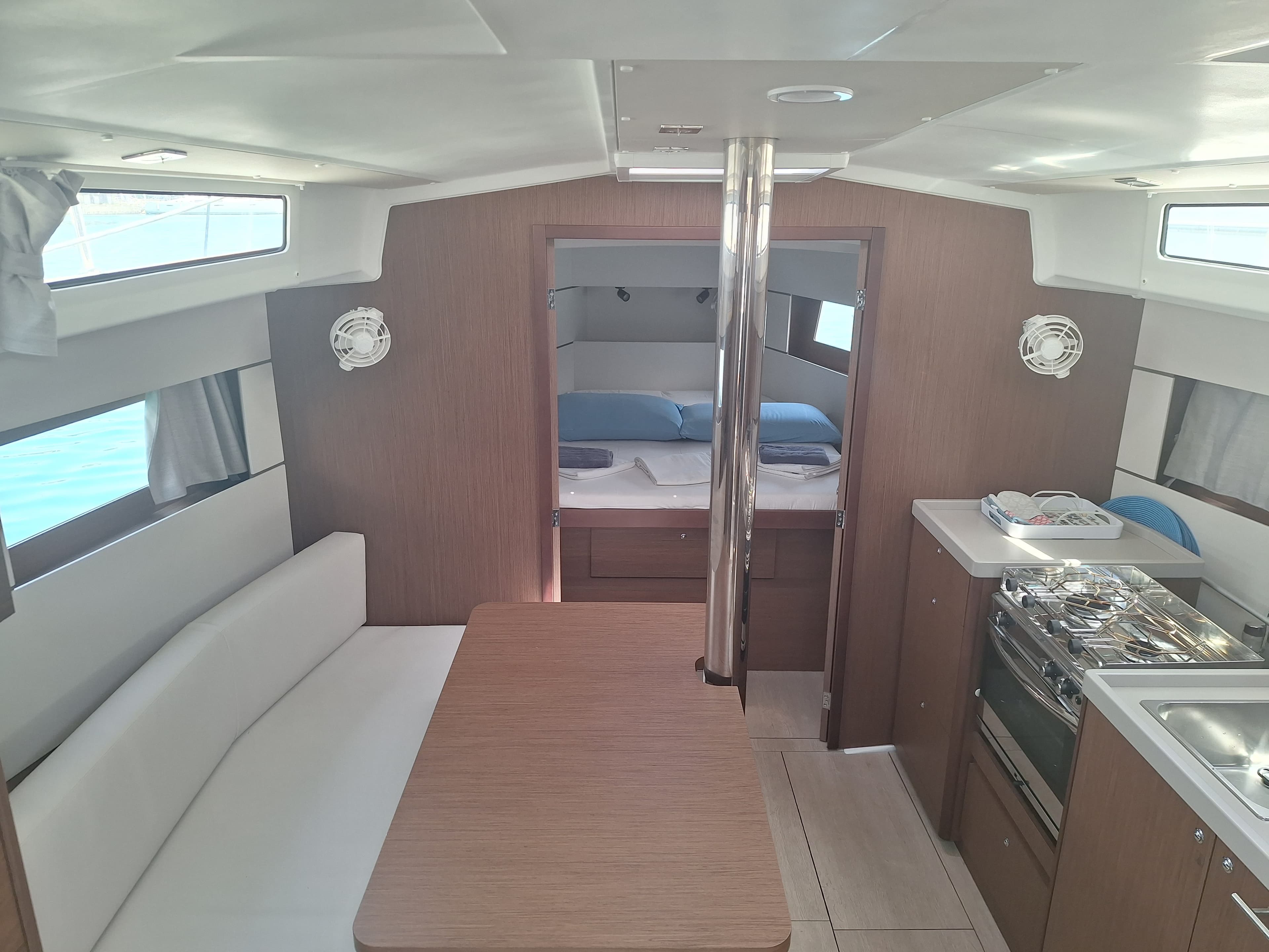 Beneteau Oceanis 38.1 Pura Vida – bilde 3 av 3