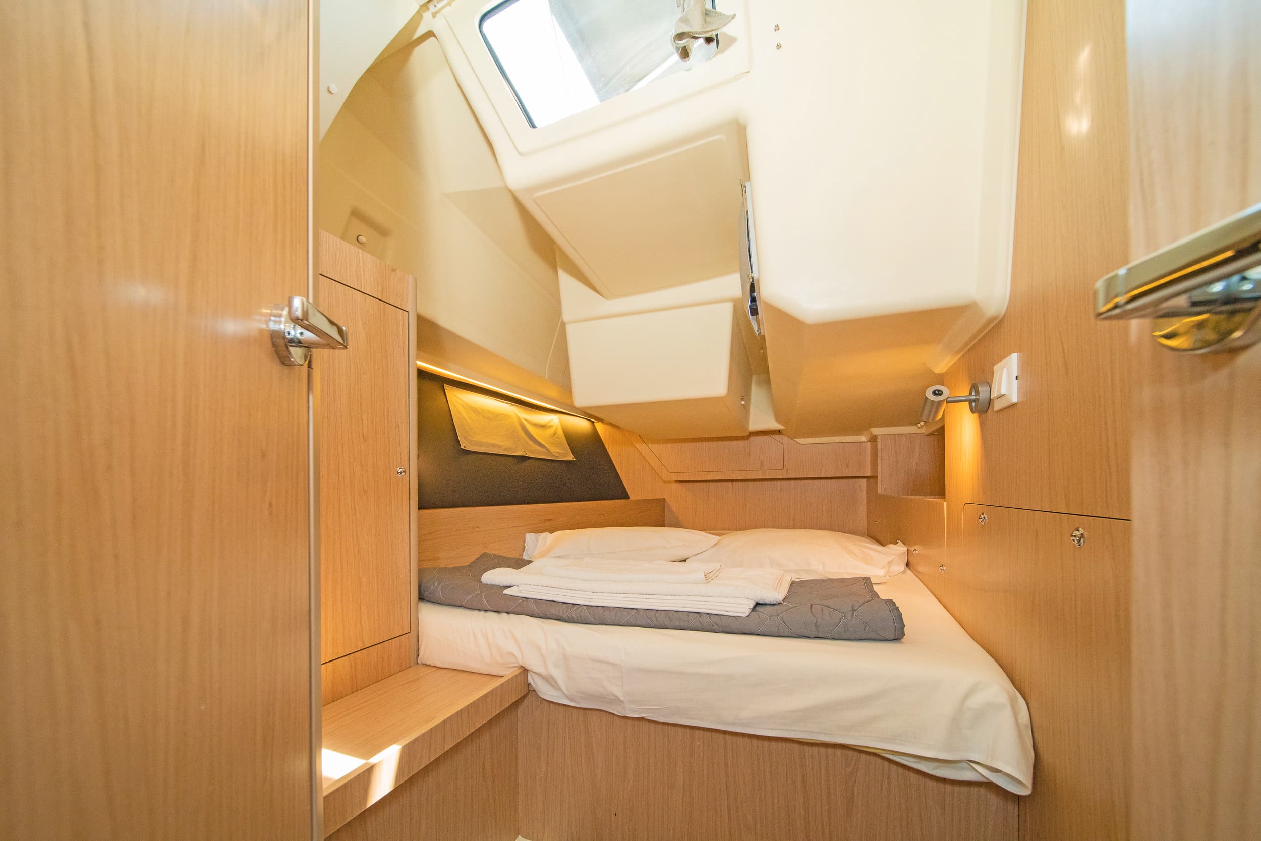 Beneteau Oceanis 41.1 Elena – bilde 4 av 16