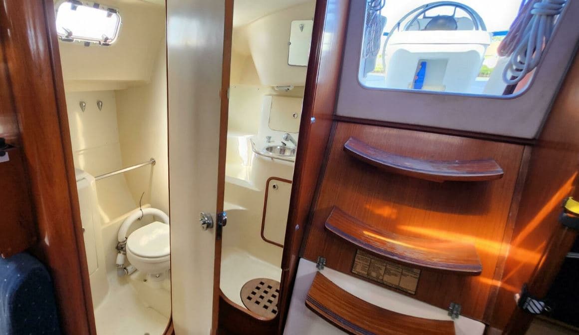 Beneteau Oceanis 370 ORION X – bilde 2 av 7