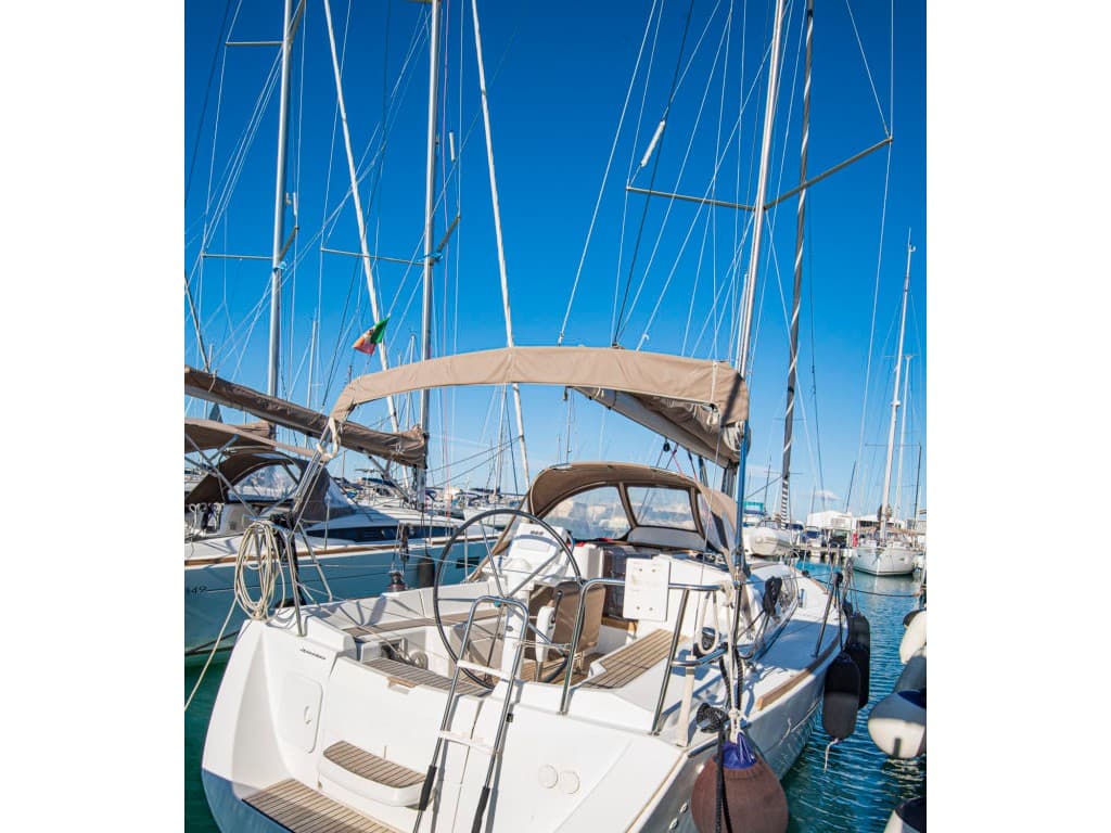 Jeanneau Sun Odyssey 33i Ribellina
