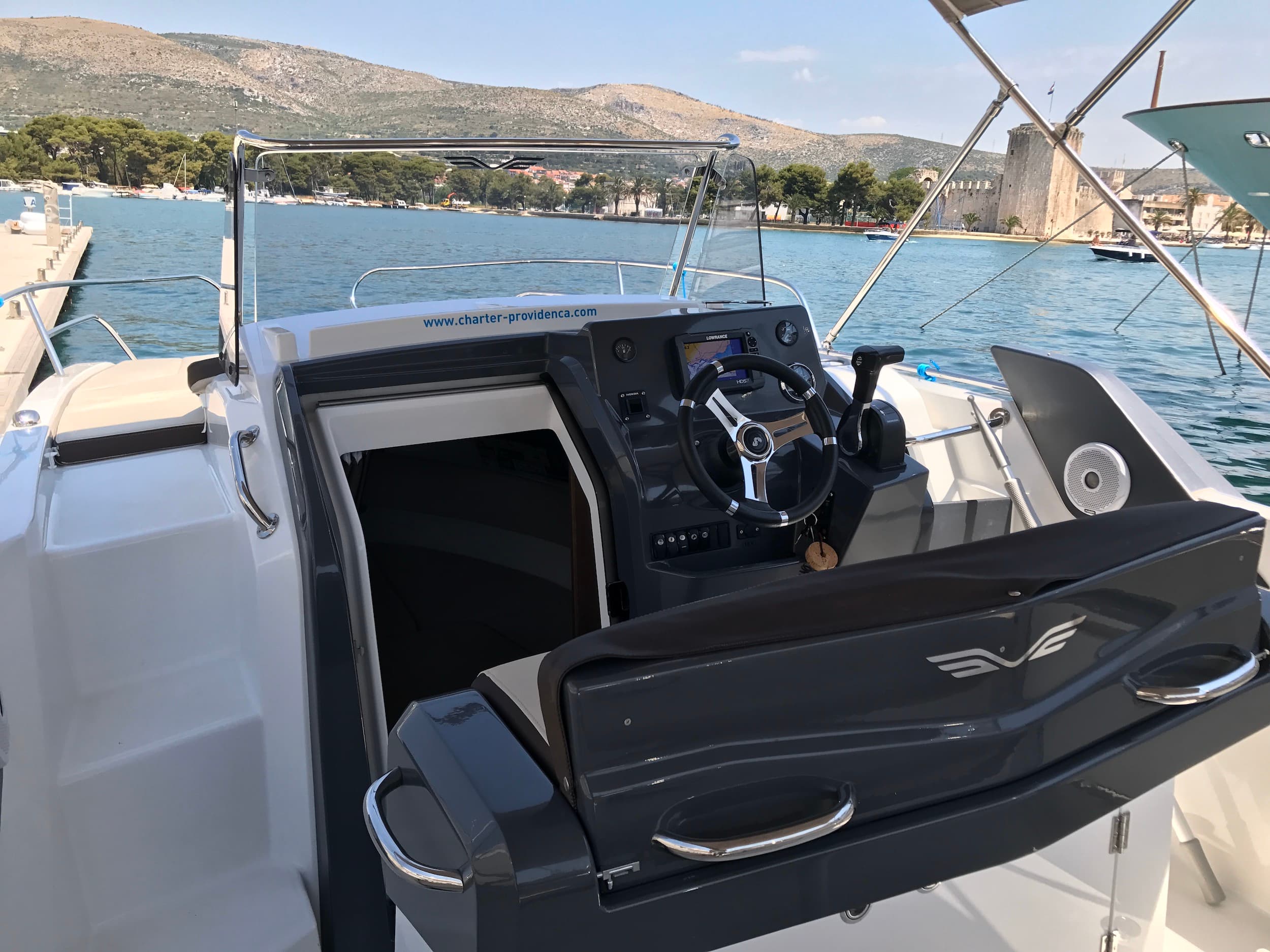 Beneteau Flyer 7.7 SUNdeck – bilde 4 av 12