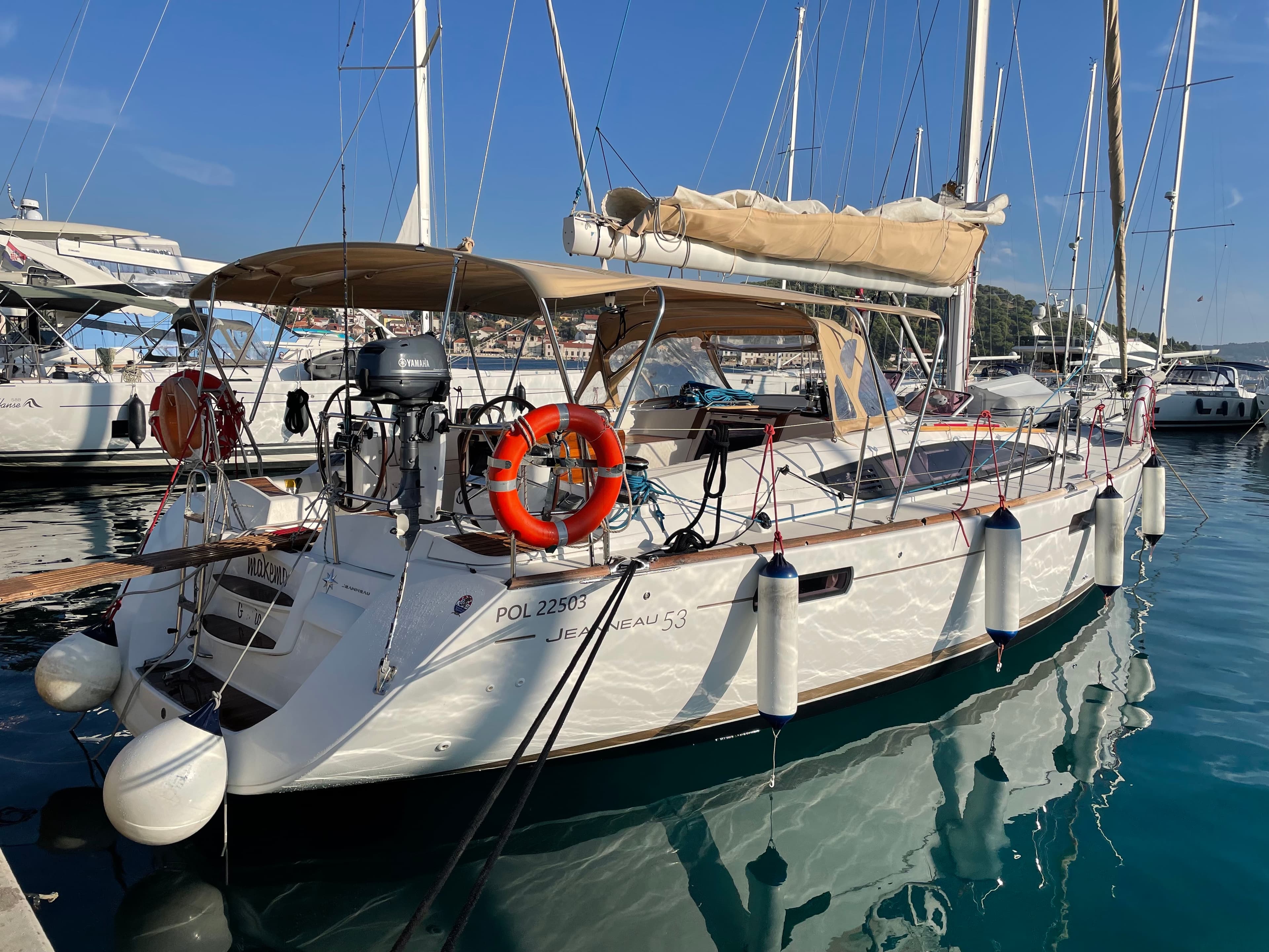 Jeanneau 53 MAKEMO