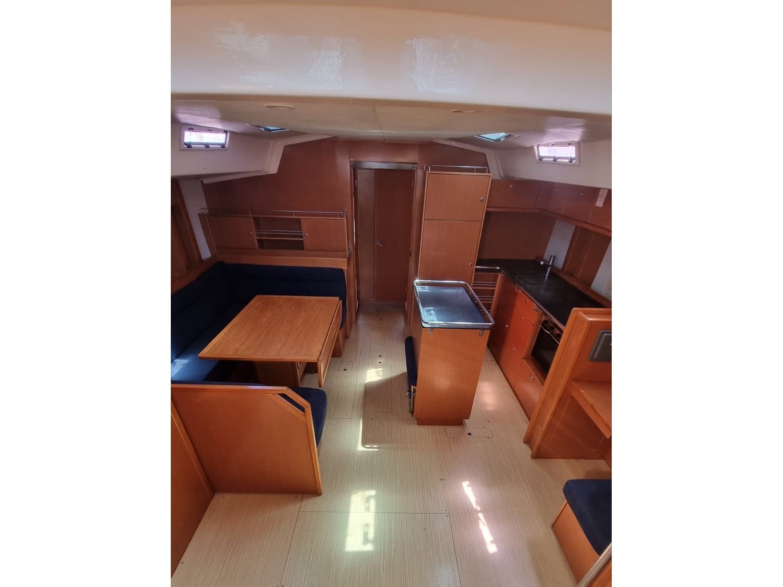 Bavaria 55 Cruiser Vega – bilde 2 av 10