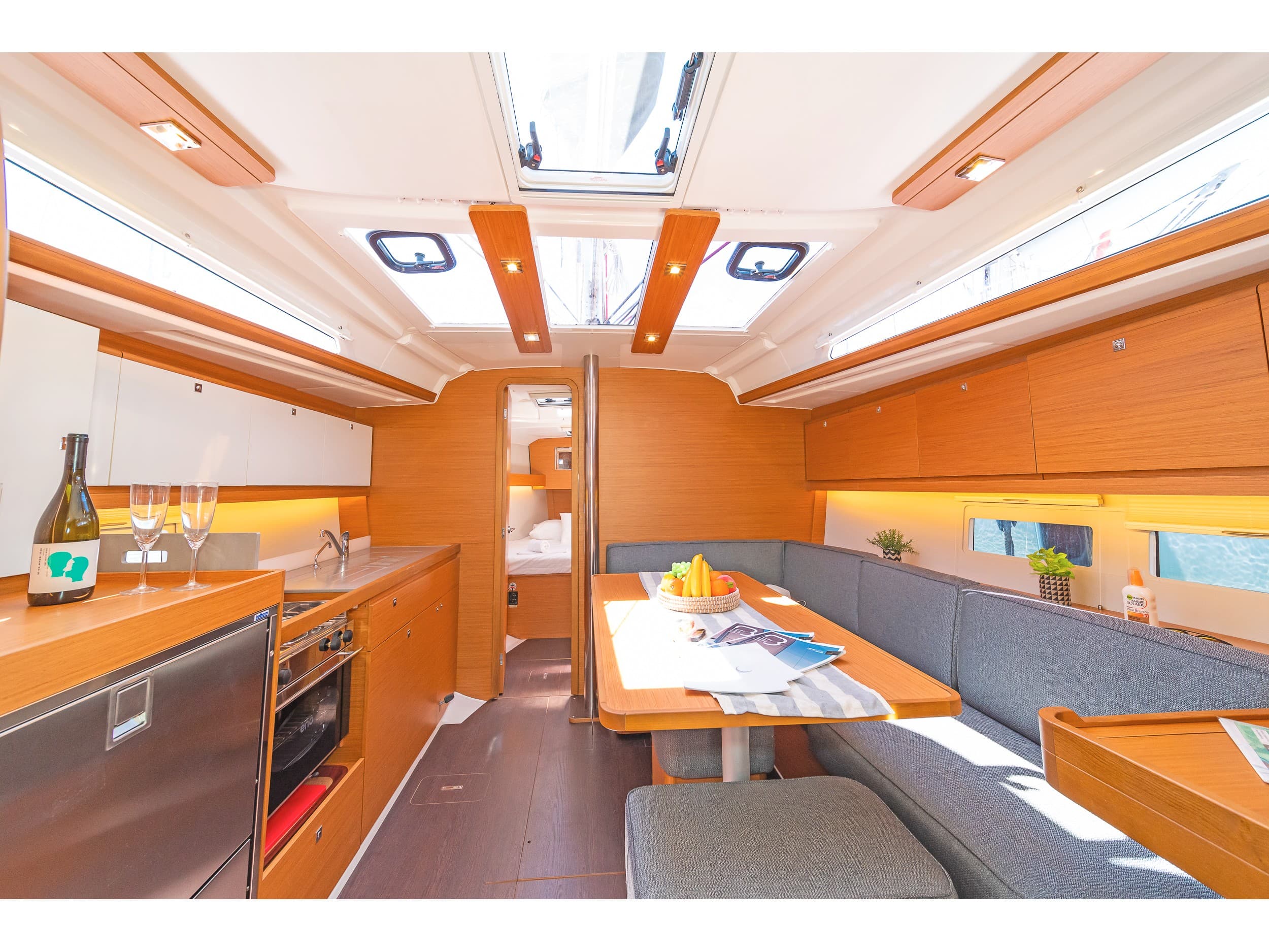 Dufour 390 Easy Living – bilde 2 av 3