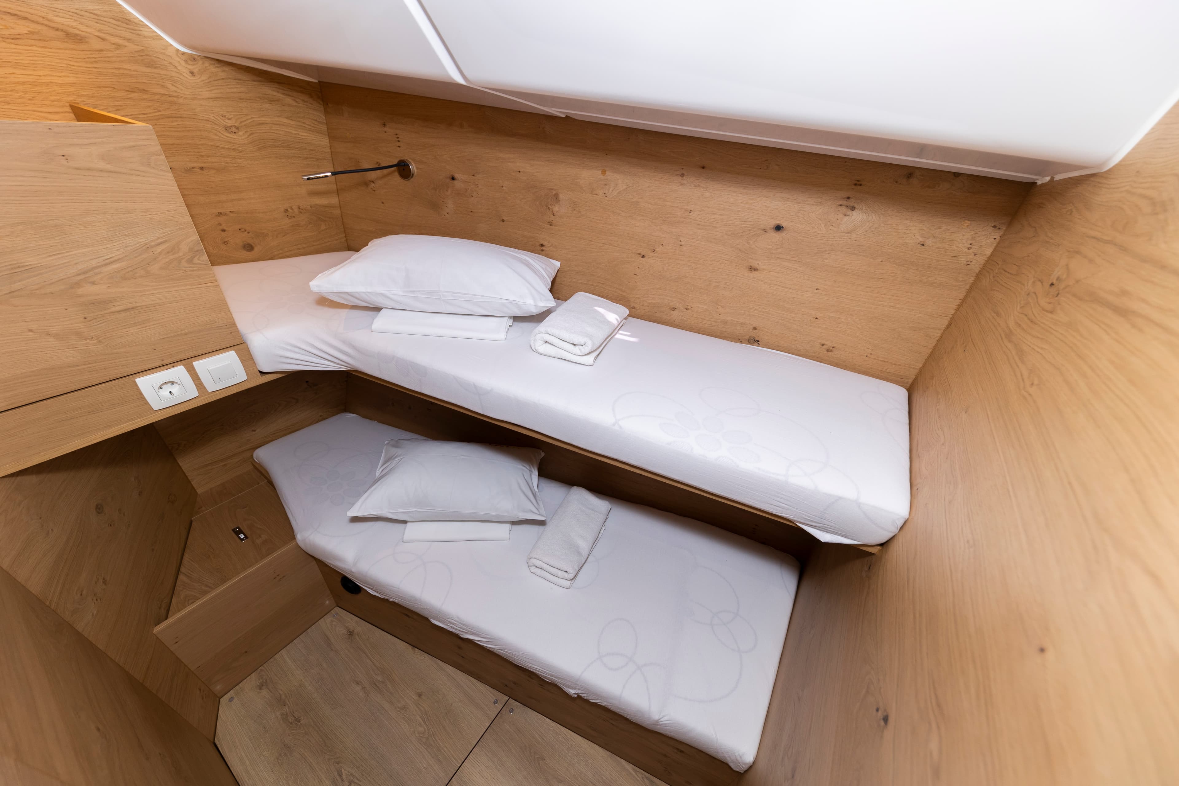 Elan Impression 45 VEKENEGA – bilde 2 av 34