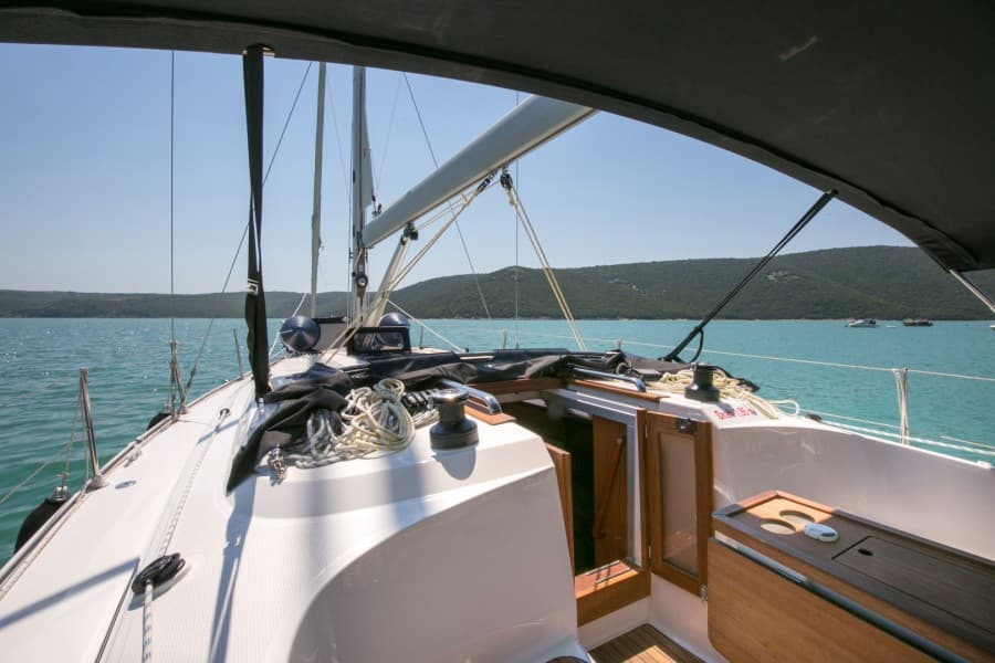 Bavaria Cruiser 37 ALANI – bilde 3 av 21
