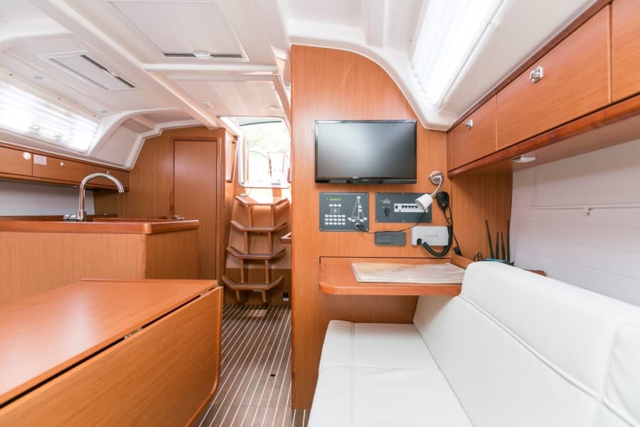 Bavaria Cruiser 37 ALANI – bilde 2 av 21
