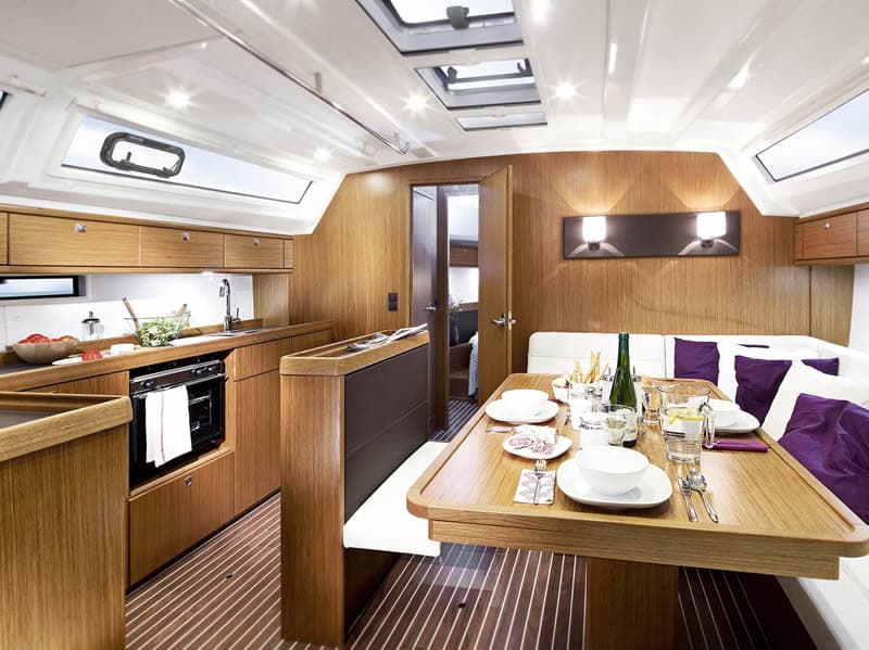 Bavaria Cruiser 46 Luna – bilde 2 av 3