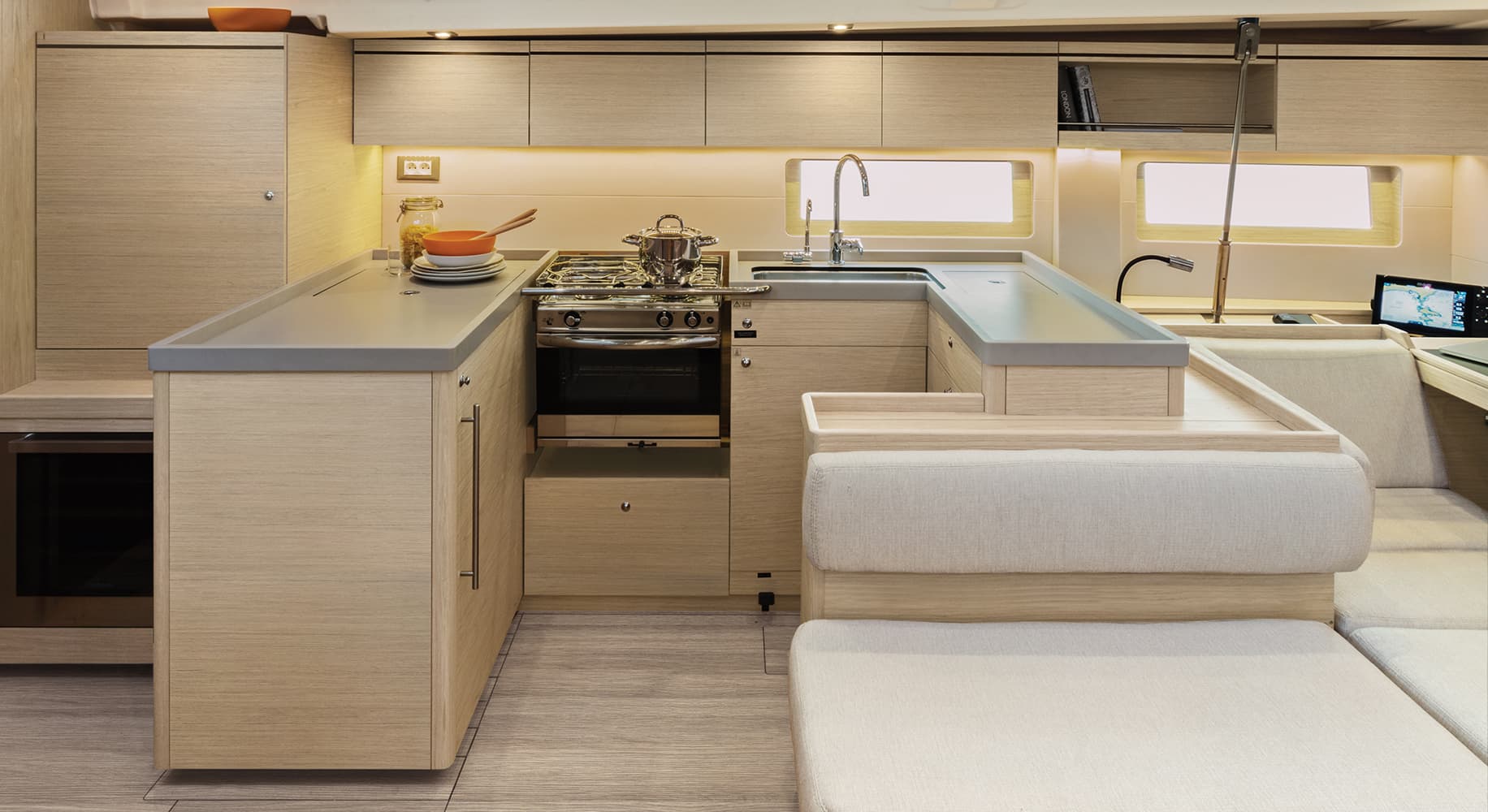Beneteau Oceanis 51.1 Mary-Anne – bilde 3 av 10