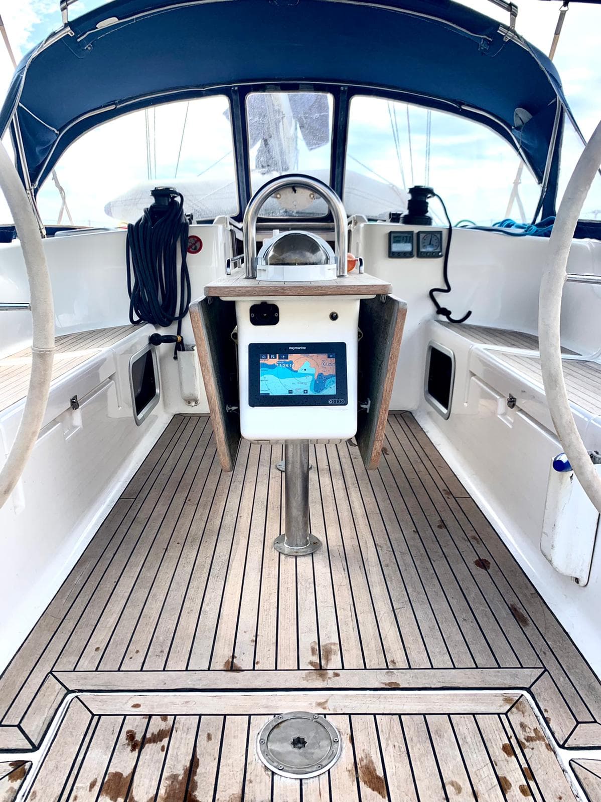 Dufour 425 Surprise – bilde 5 av 16