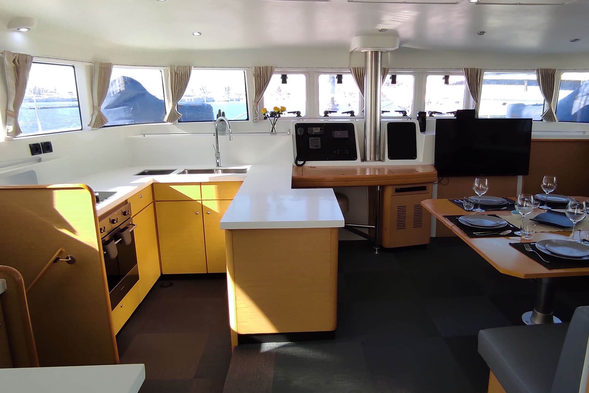 Lagoon 500 The Full House - (A/C - Generator - Refit 2021) – bilde 2 av 11