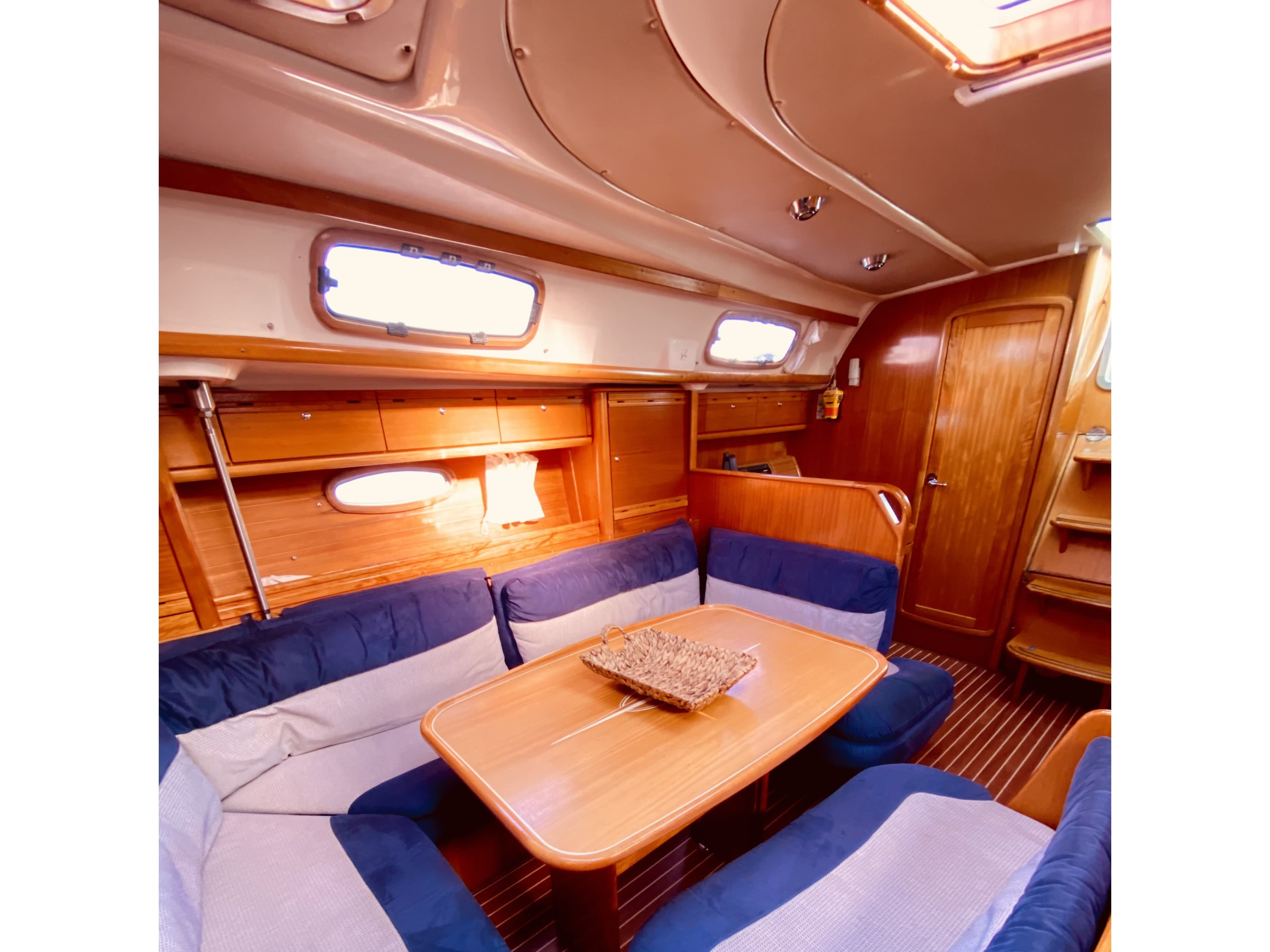 Bavaria 42 Cruiser Iro (Pax 7) – bilde 2 av 23