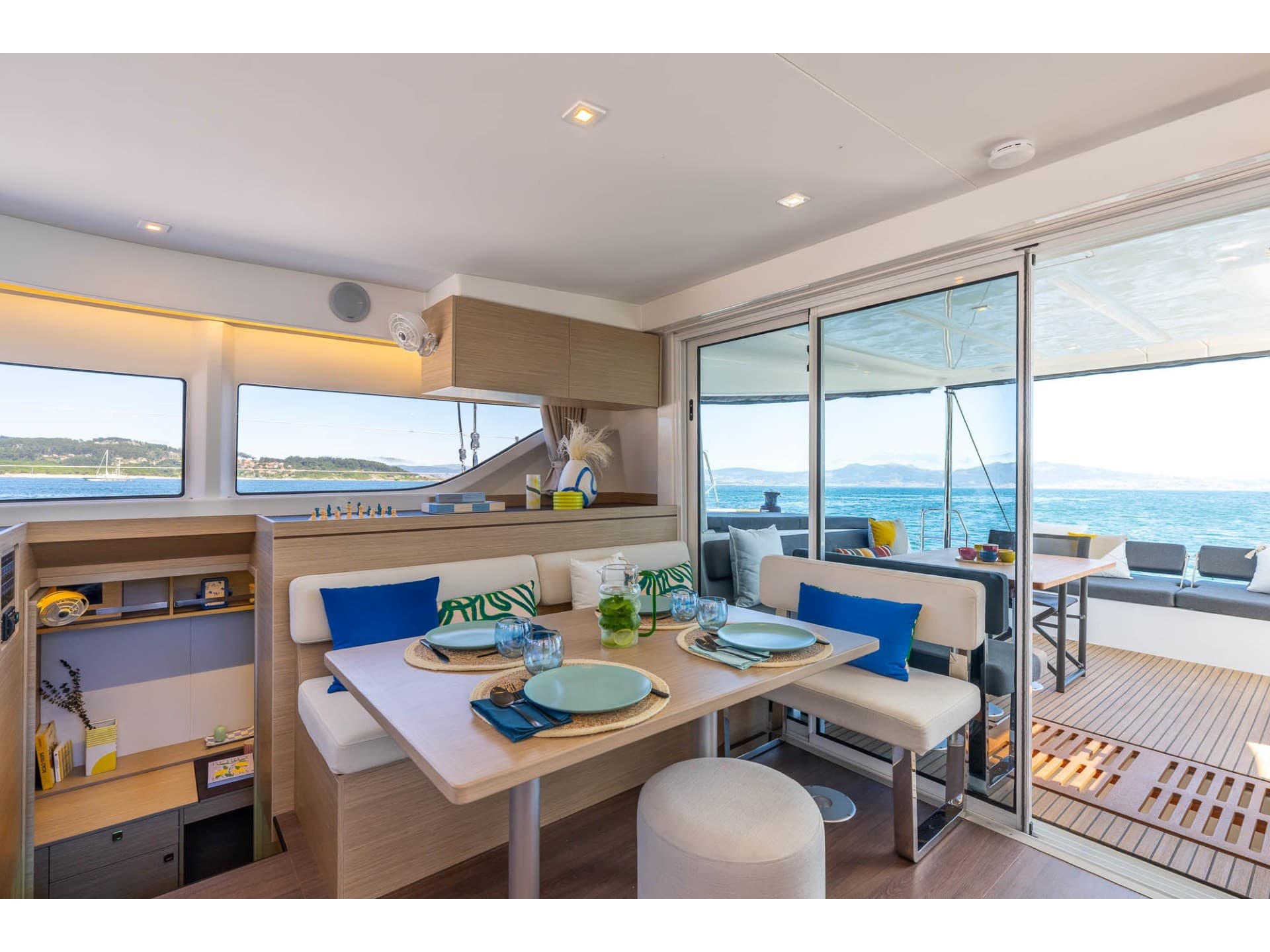 Lagoon 43 WHITE PEARL – bilde 4 av 21