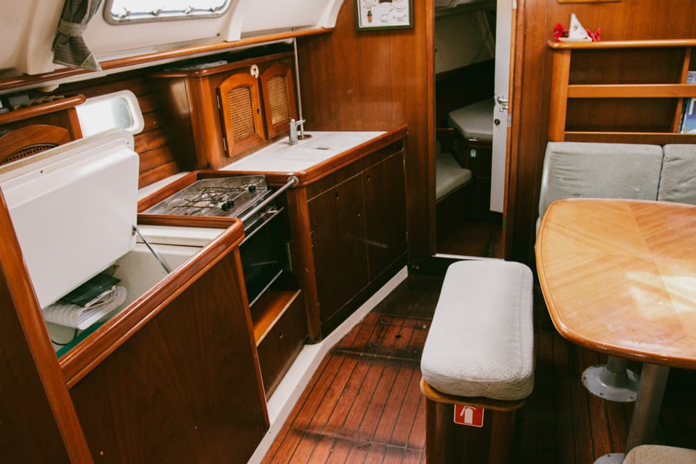 Beneteau Oceanis 381 Kleio – bilde 4 av 22