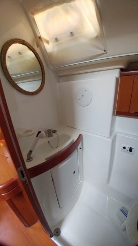 Beneteau Oceanis 43 Beluga – bilde 2 av 28