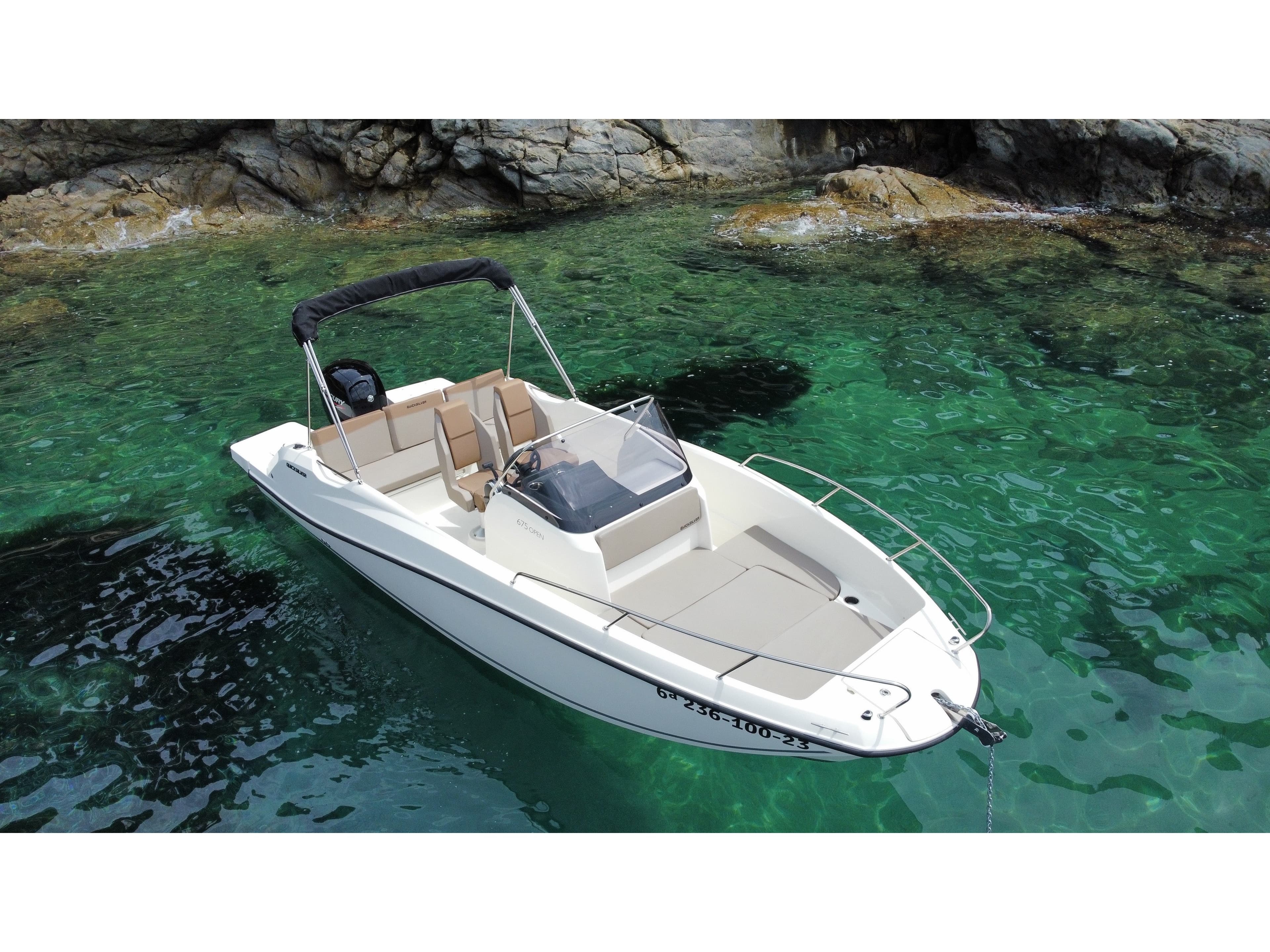 Quicksilver Activ 675 Open Premium