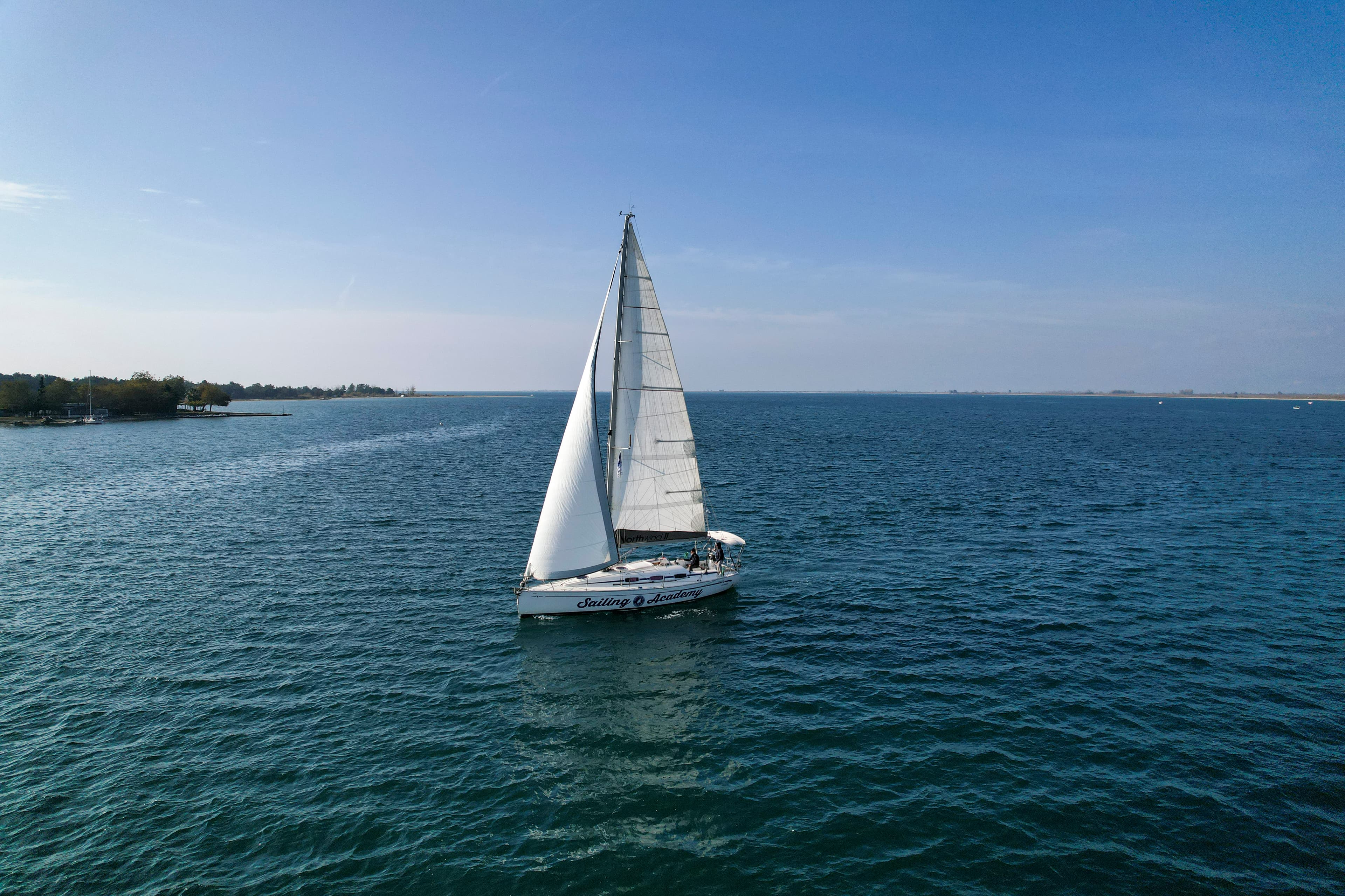 Bavaria 35 Match NorthWind II – bilde 3 av 5