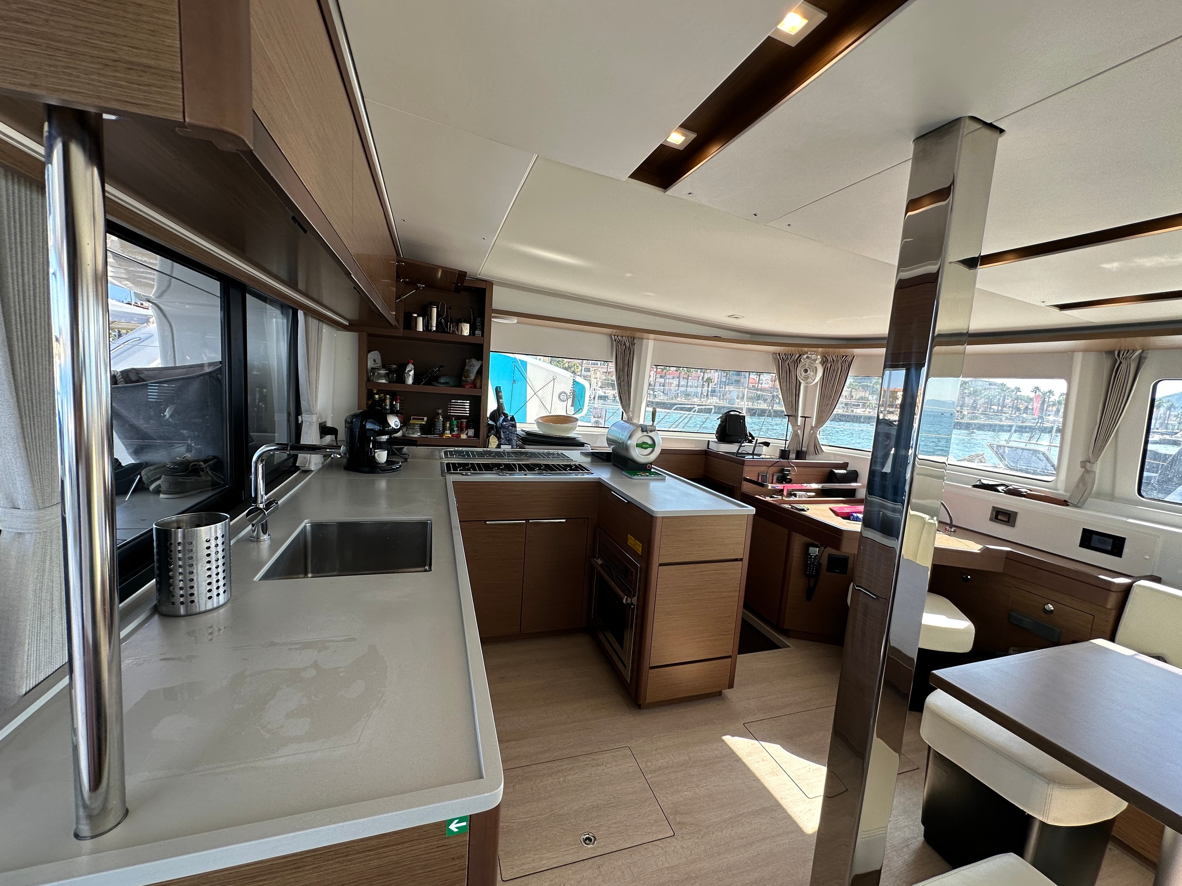 Lagoon 46 Sella III – bilde 5 av 137