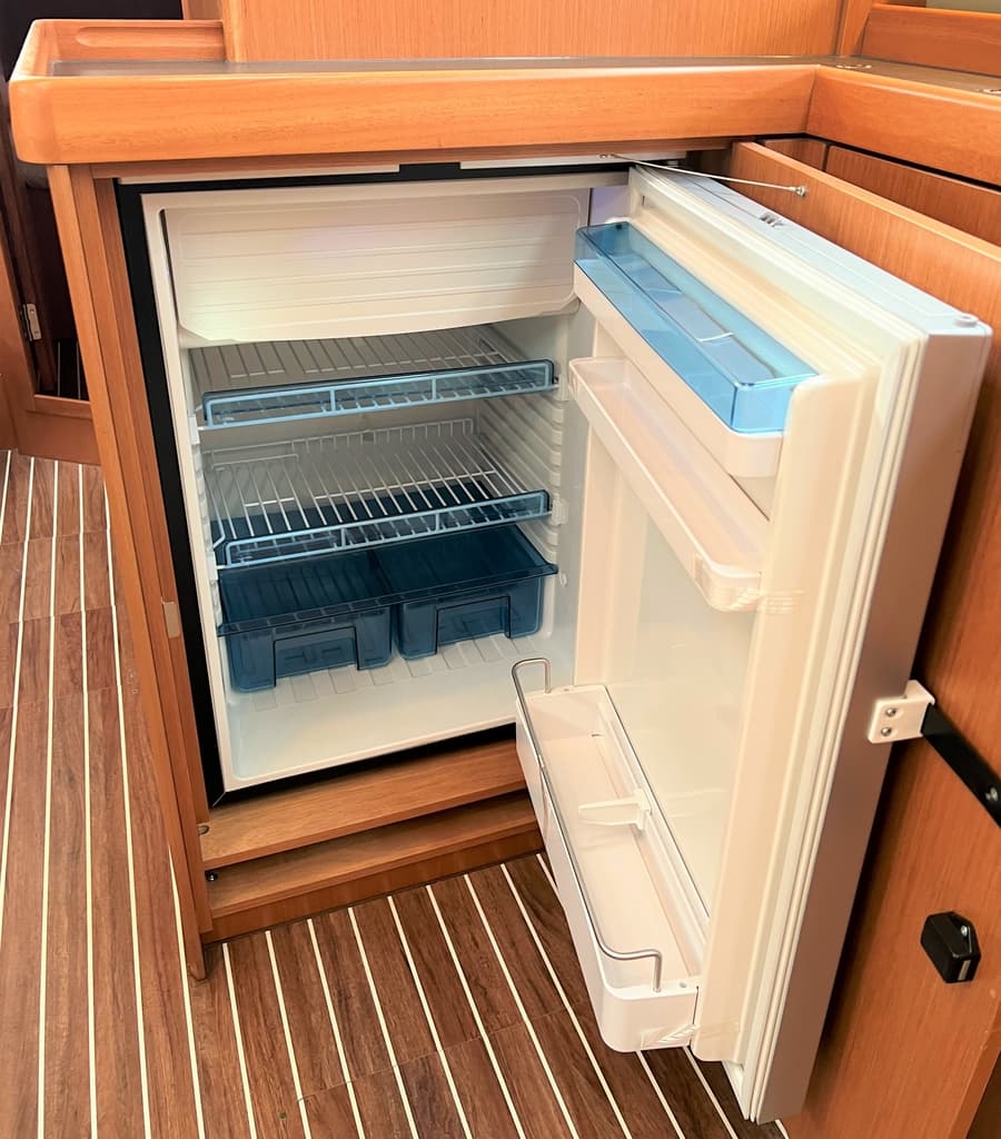 Bavaria 46 Cruiser Sunset Breeze – bilde 2 av 15