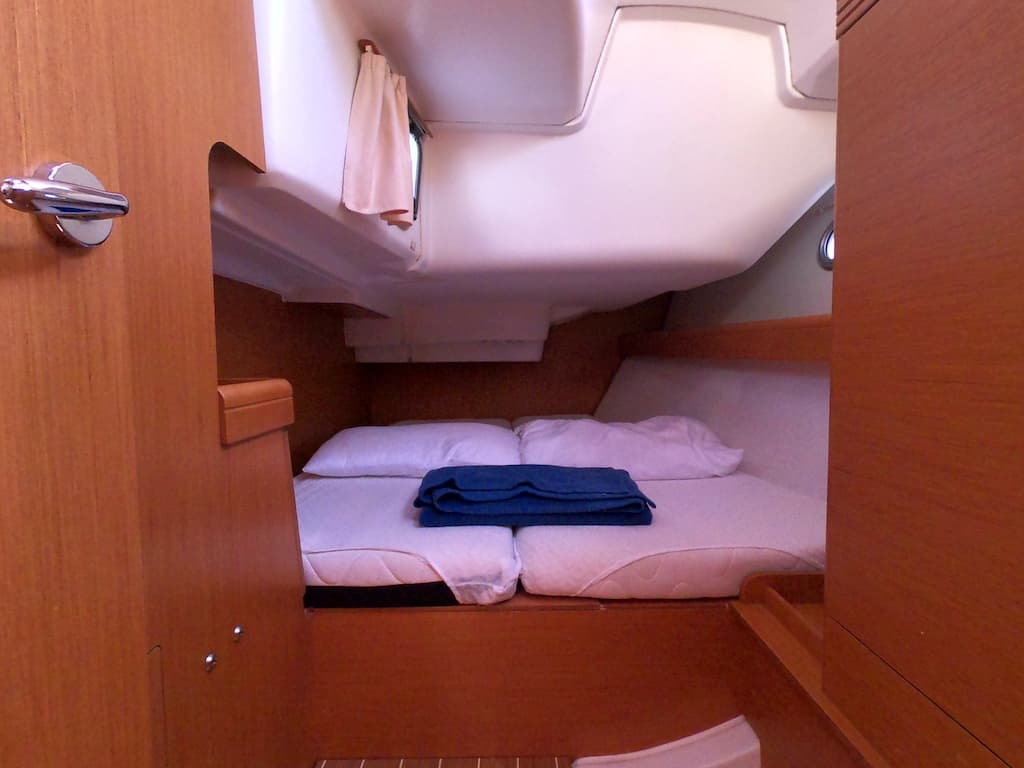 Jeanneau Sun Odyssey 42 Praha – bilde 2 av 10