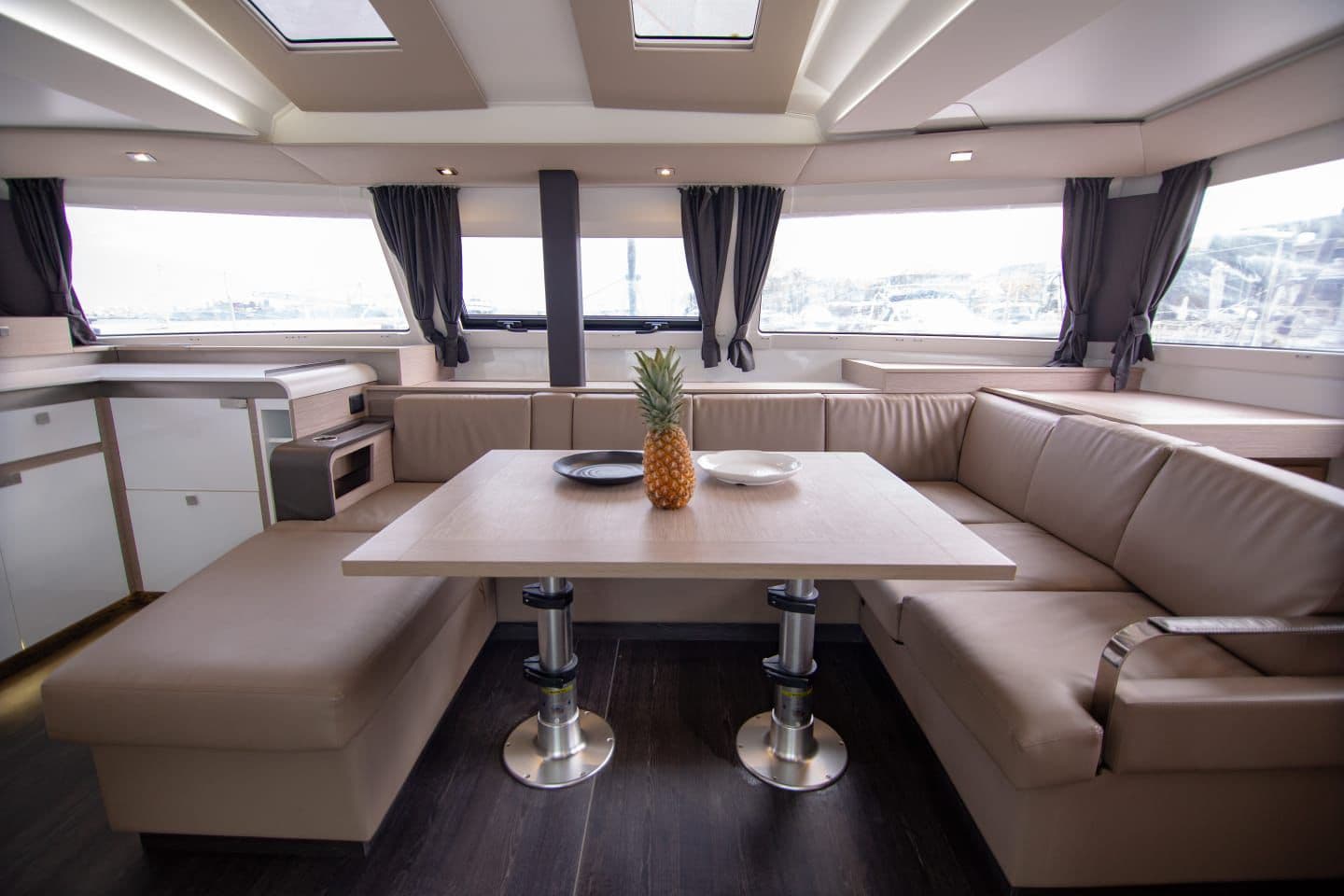 Fountaine Pajot Elba 45 Nireas – bilde 5 av 12