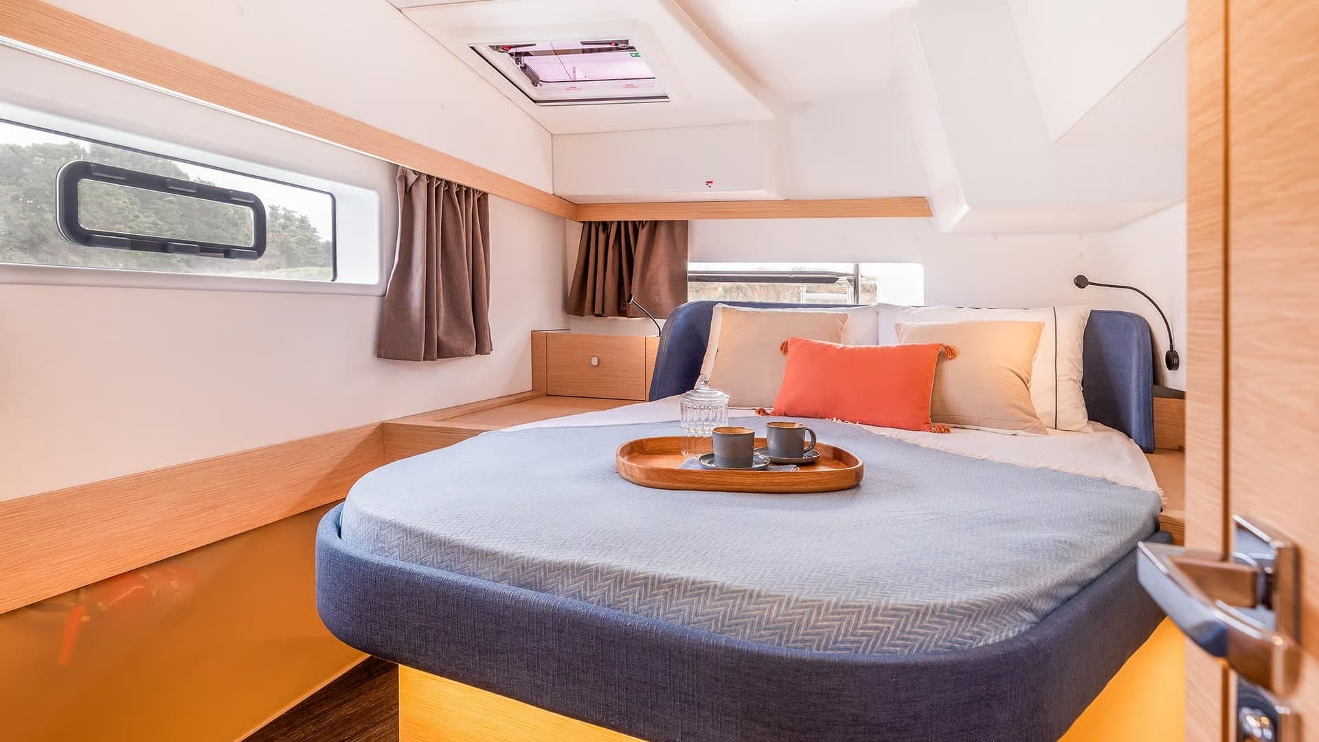 Fountaine Pajot New 41 Shaula – bilde 2 av 17