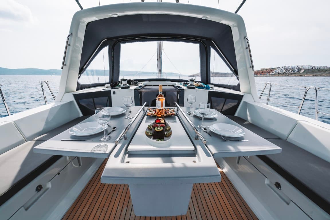 Beneteau Oceanis 45 Rafaella – bilde 5 av 21