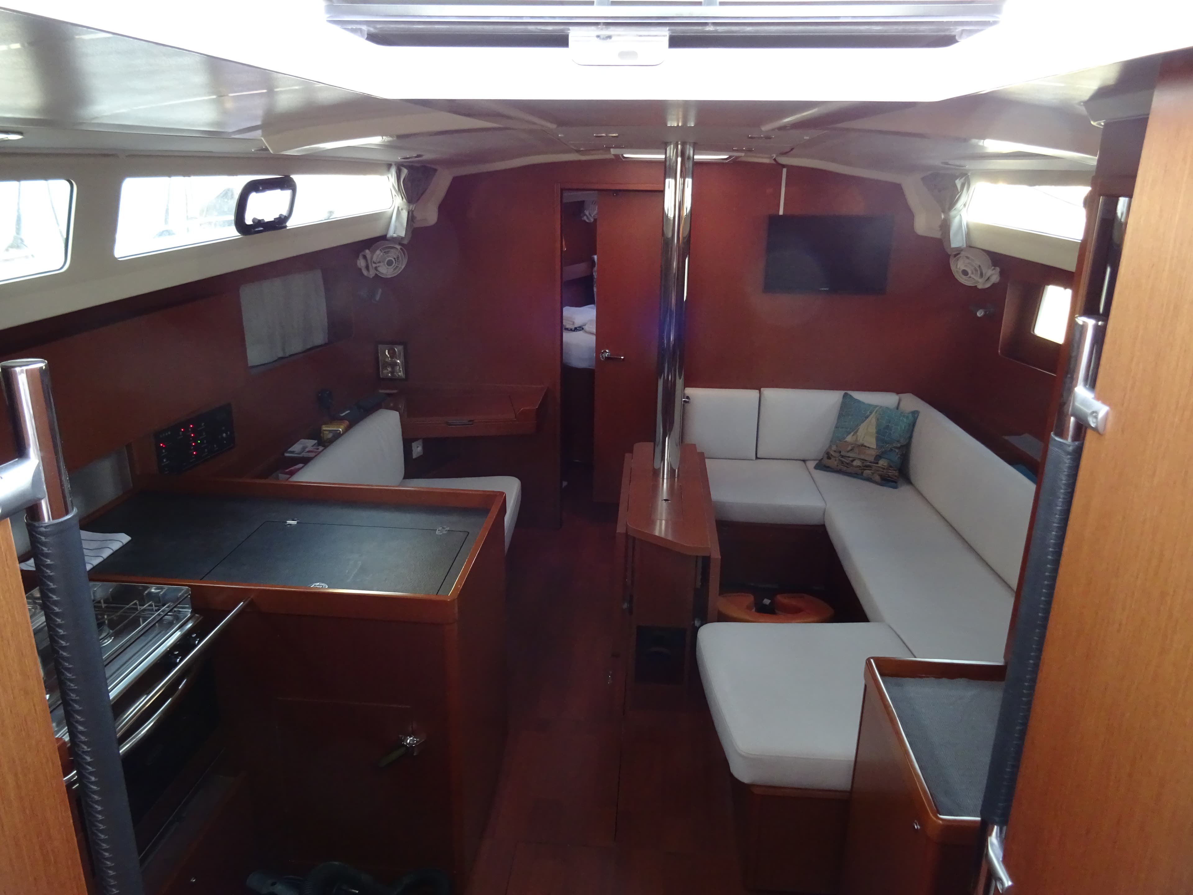 Beneteau Oceanis 41.1 Ariadne – bilde 2 av 8