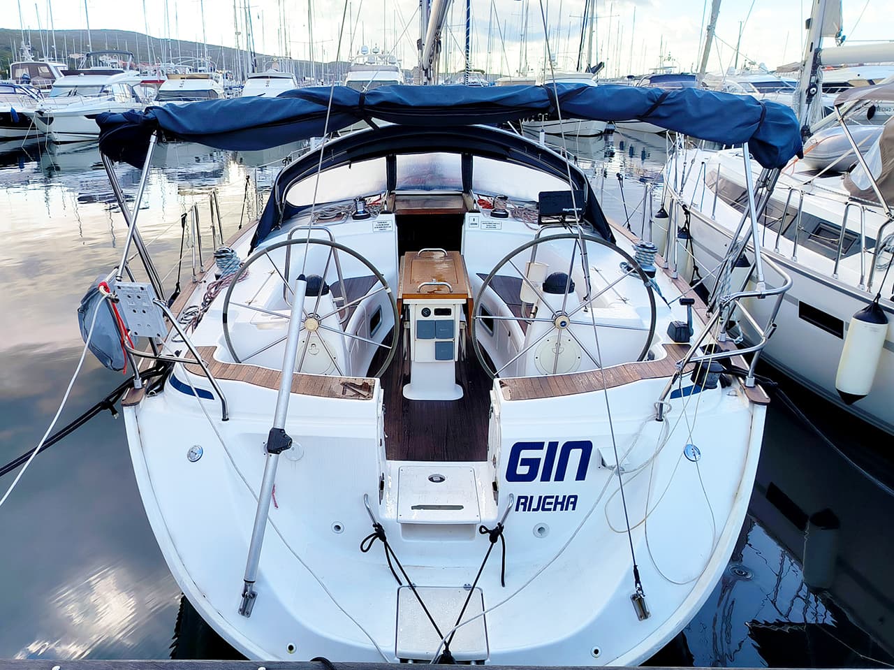 Bavaria 44 Gin