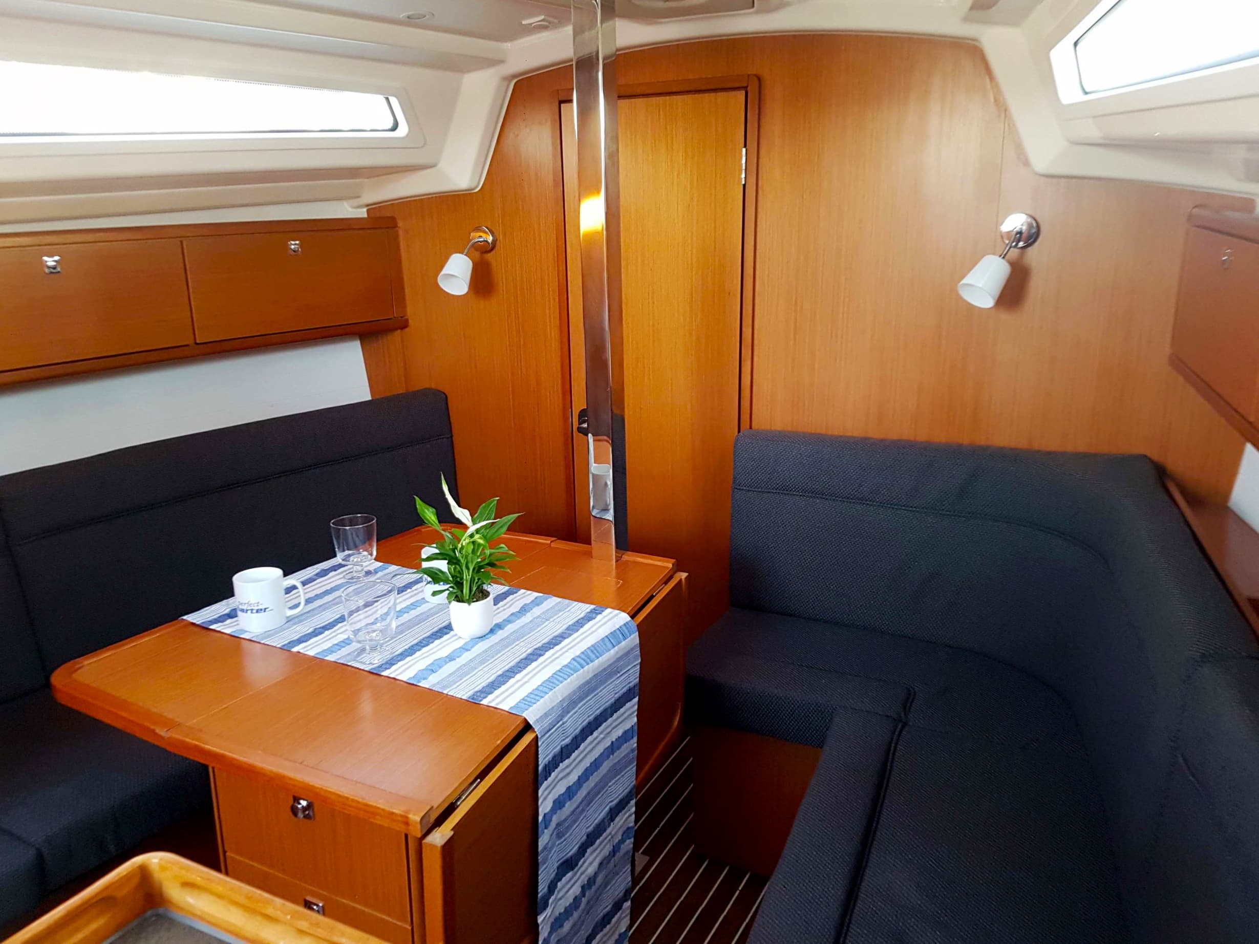 Bavaria 34 Theia – bilde 3 av 9