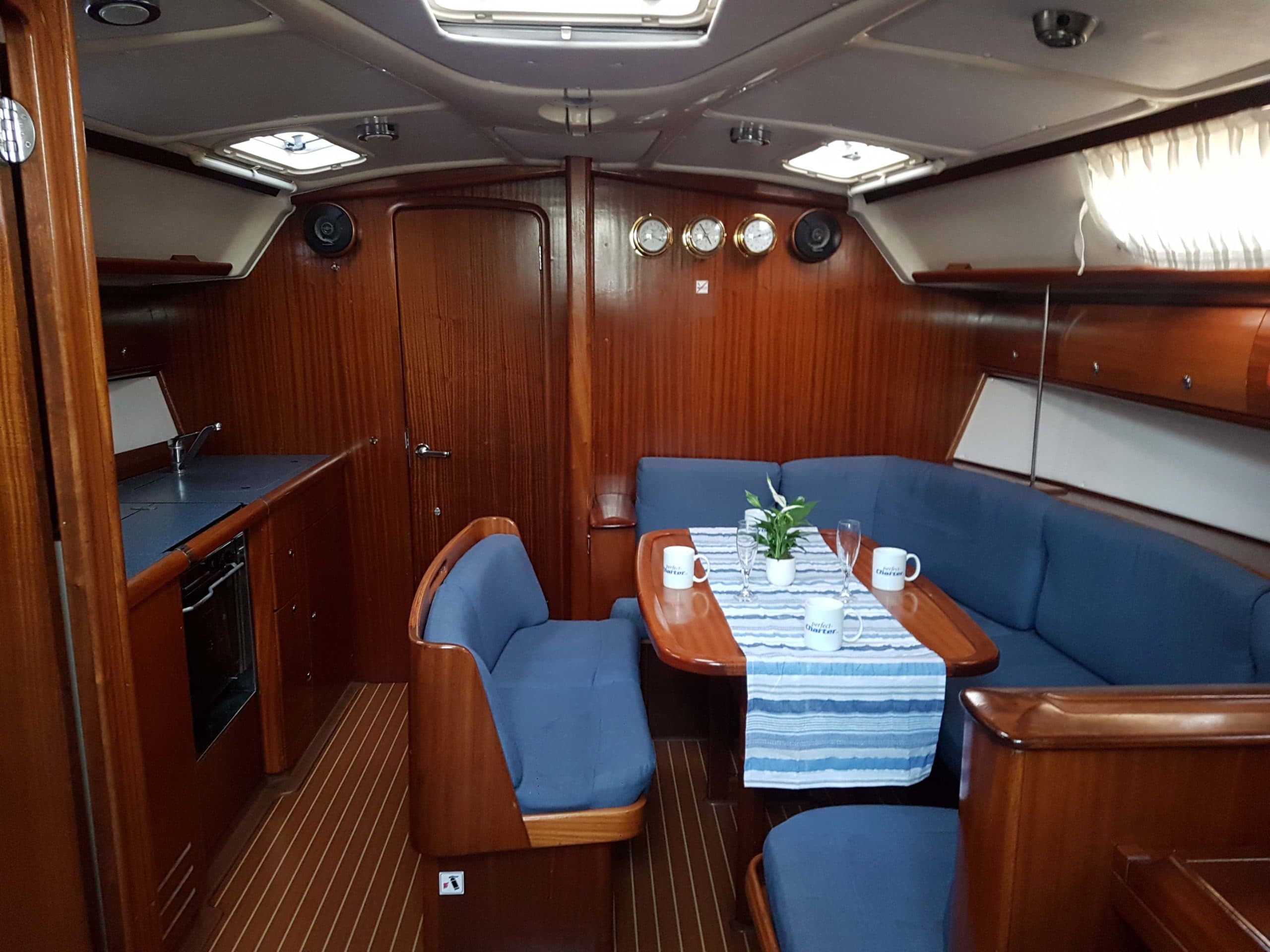 Bavaria 41 Azzurro – bilde 5 av 13
