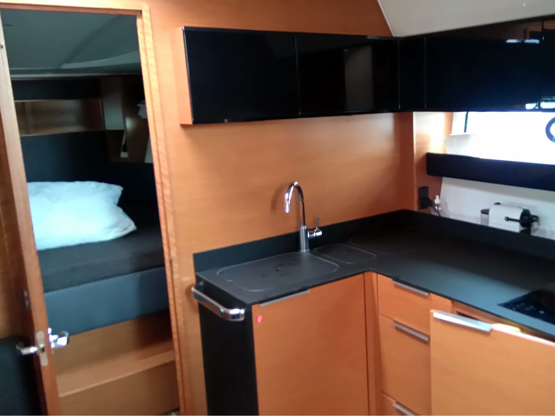 Bavaria Sport 400HT Rhea – bilde 3 av 13