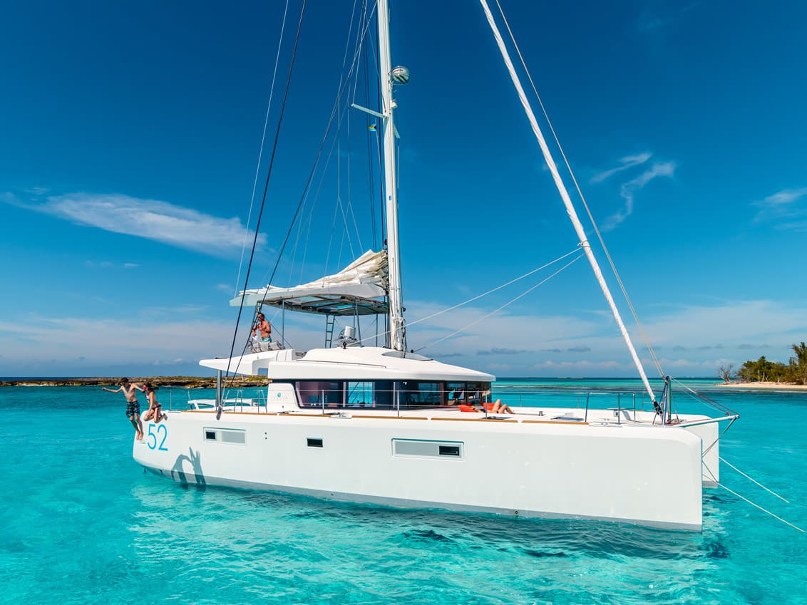 Lagoon 52F AKANA