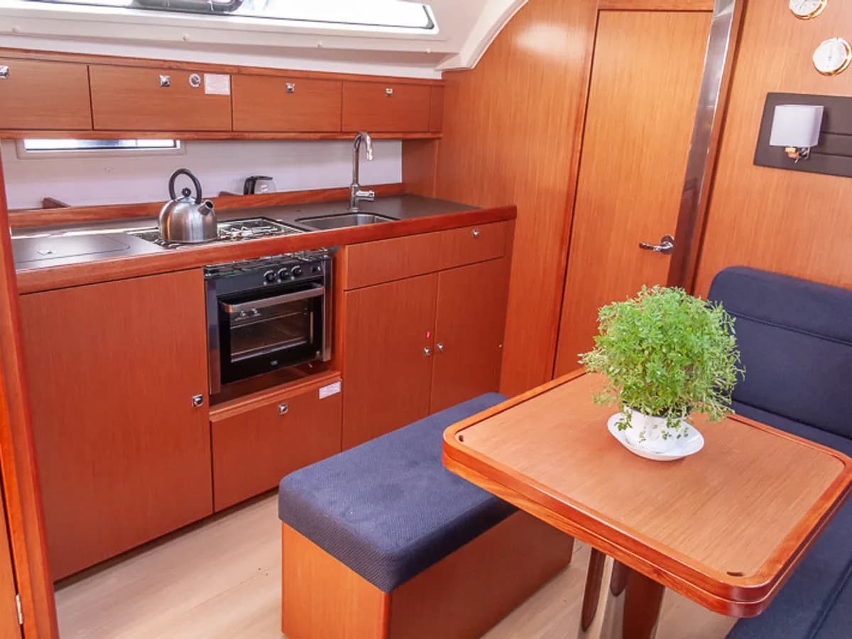 Bavaria 41 Cruiser Ioli – bilde 2 av 5