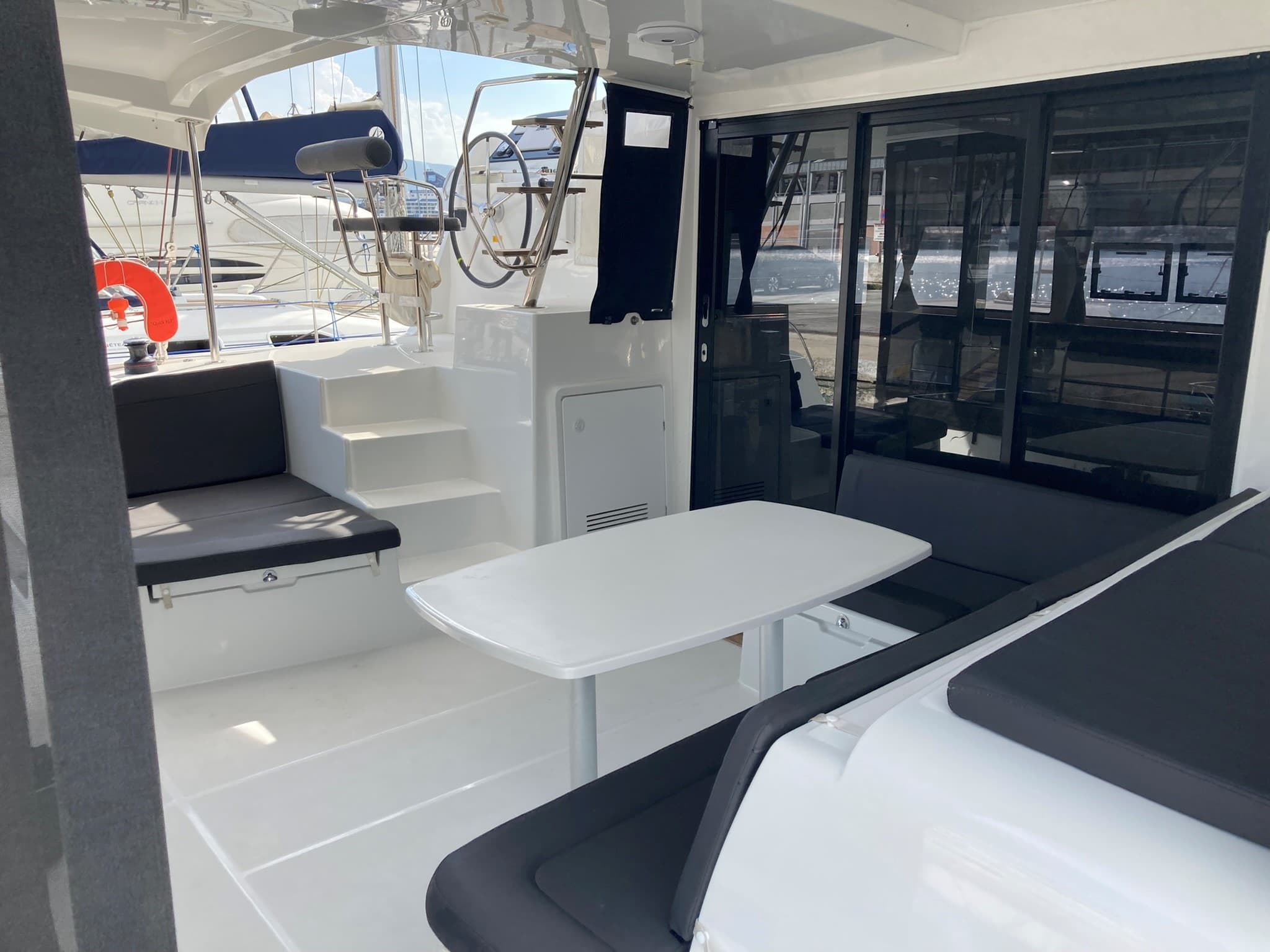 Lagoon 42 Silver VIII – bilde 4 av 8