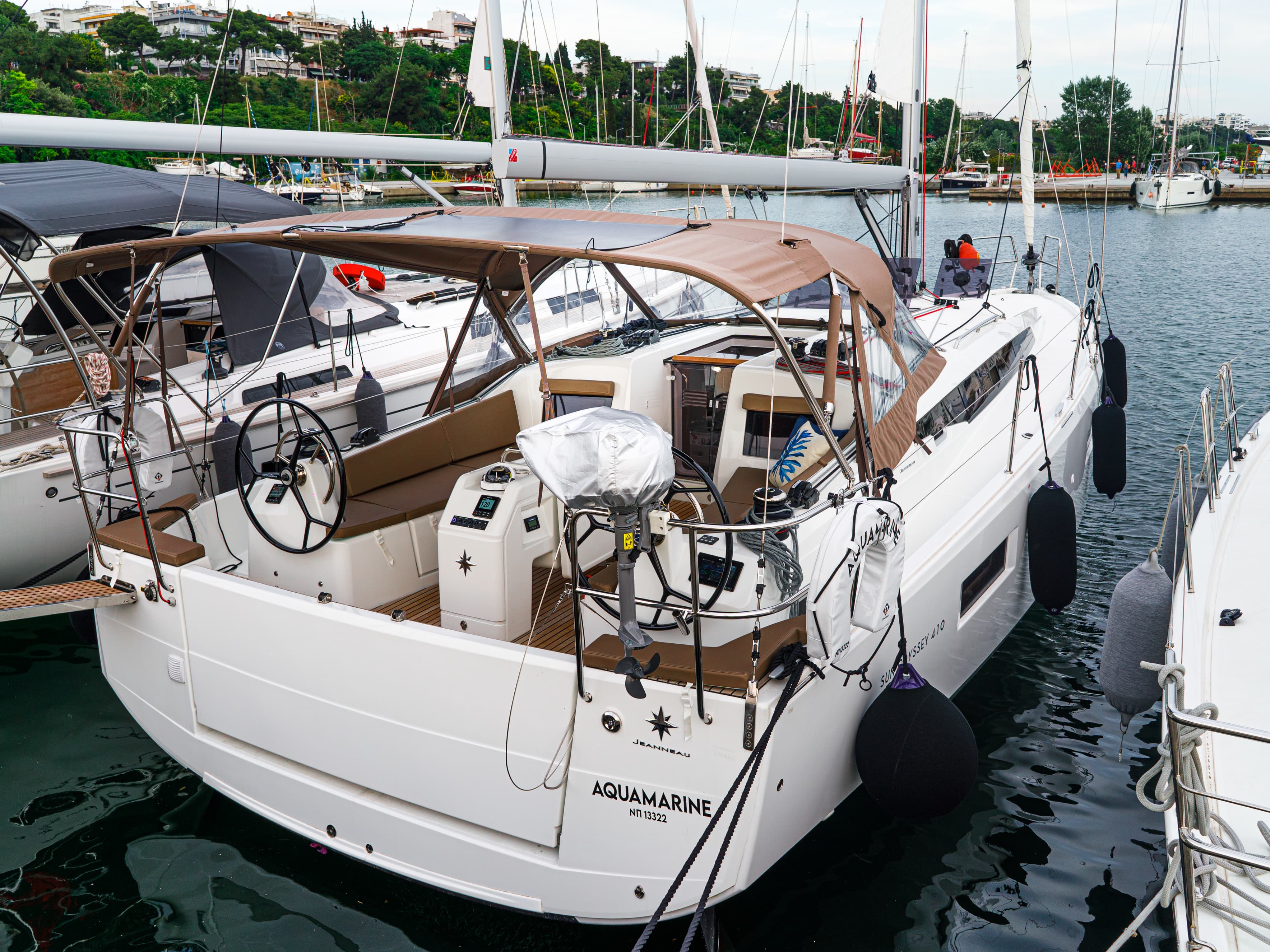 Jeanneau Sun Odyssey 410 Aquamarine