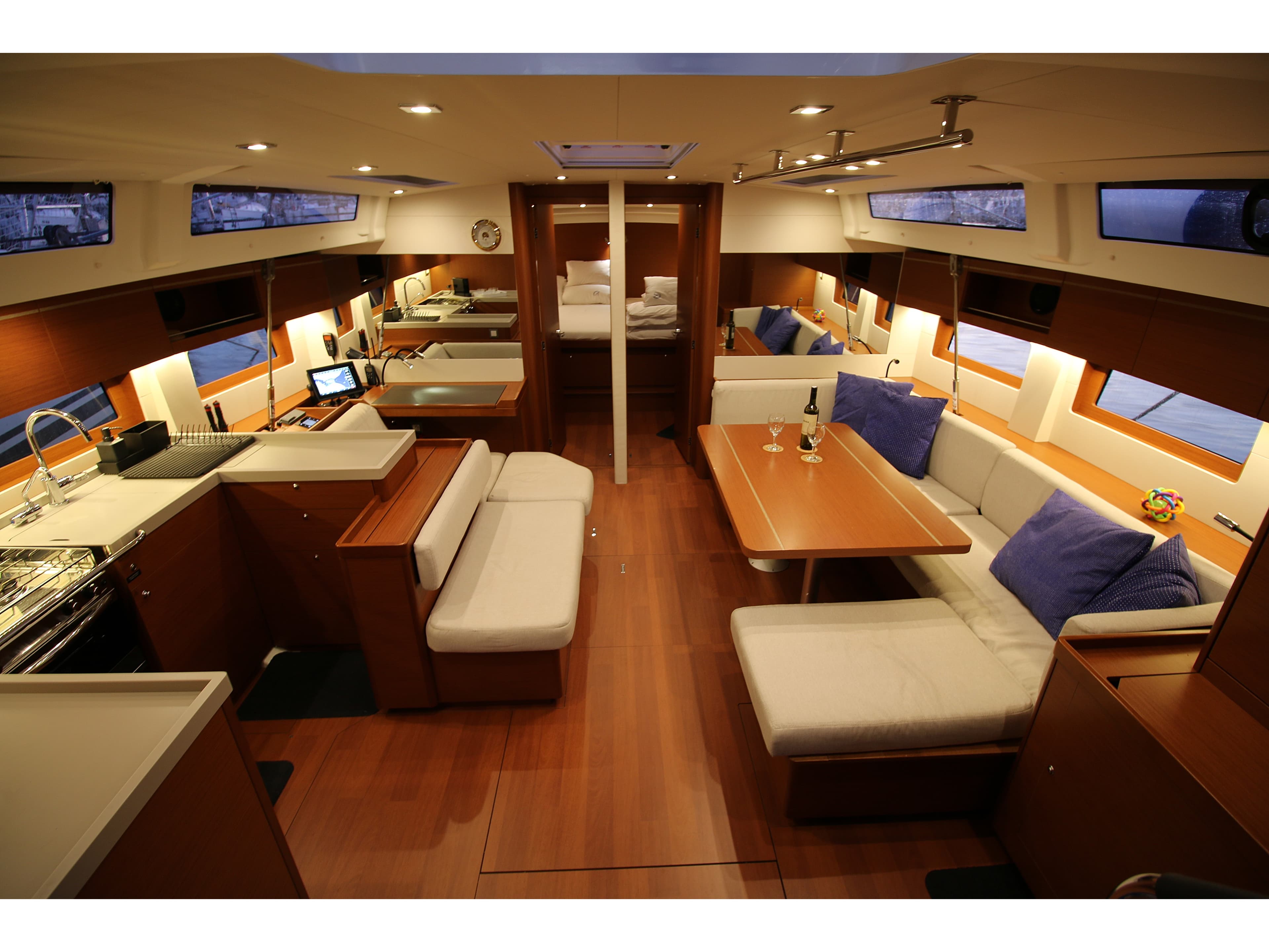 Beneteau Oceanis 51.1 Pisces – bilde 4 av 12