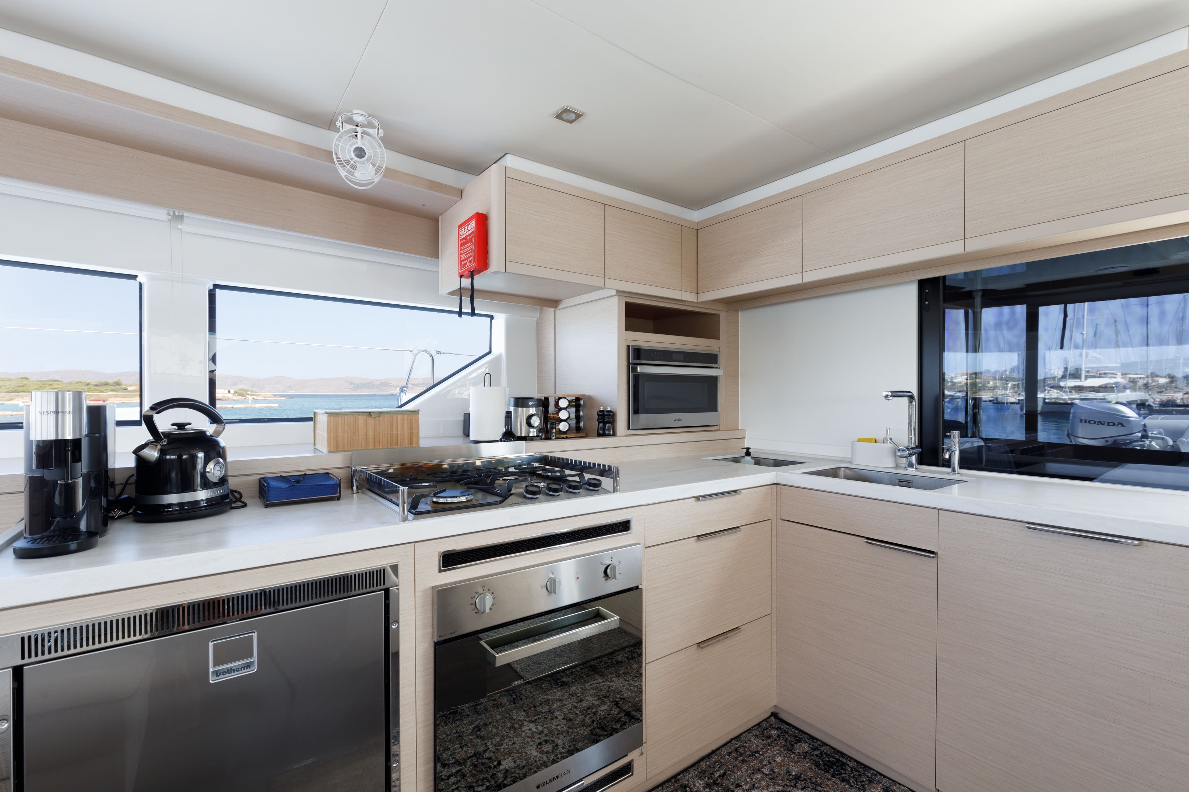 Lagoon 55 Adel – bilde 5 av 34