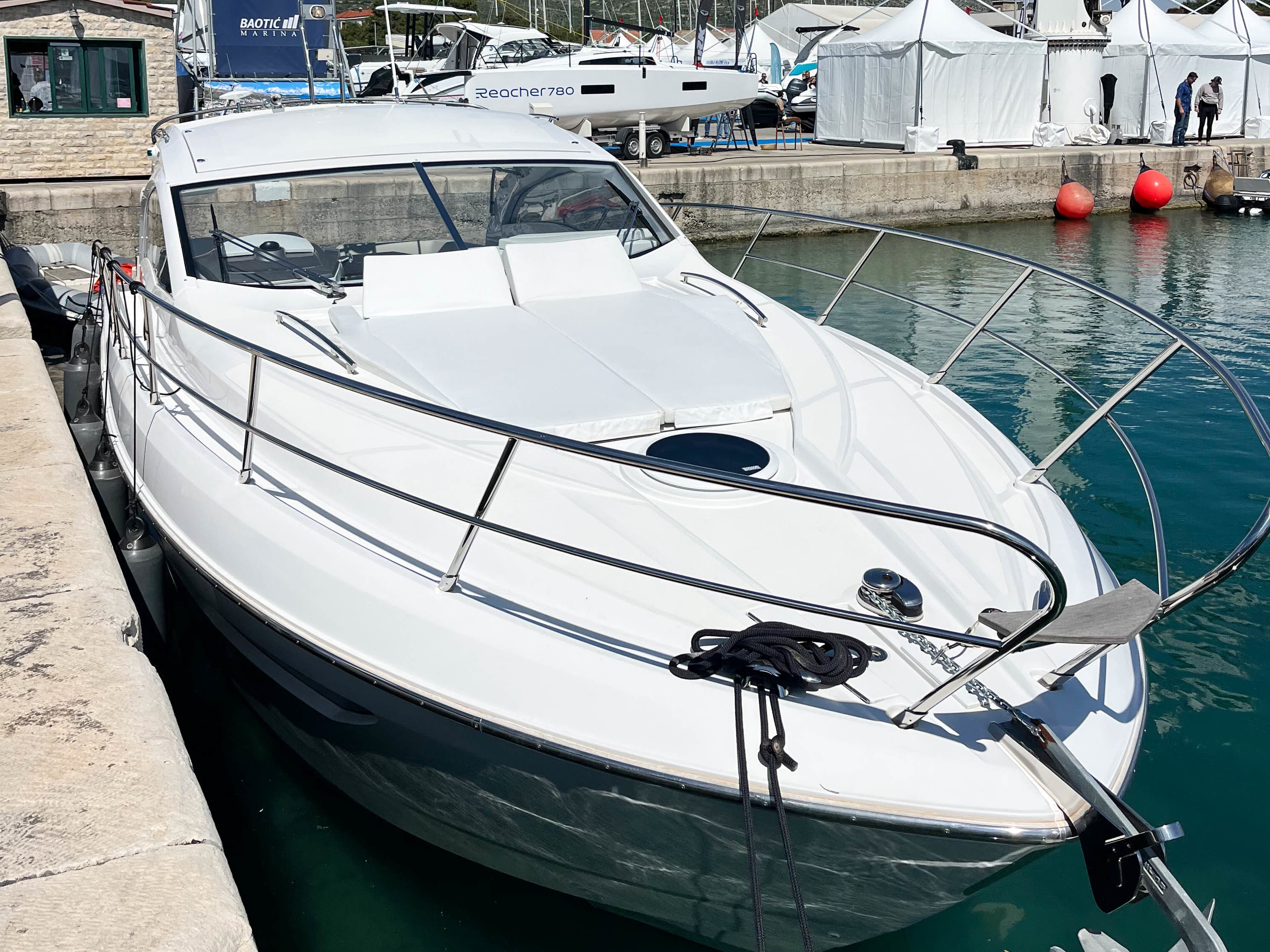 Sessa C38 BRAČ