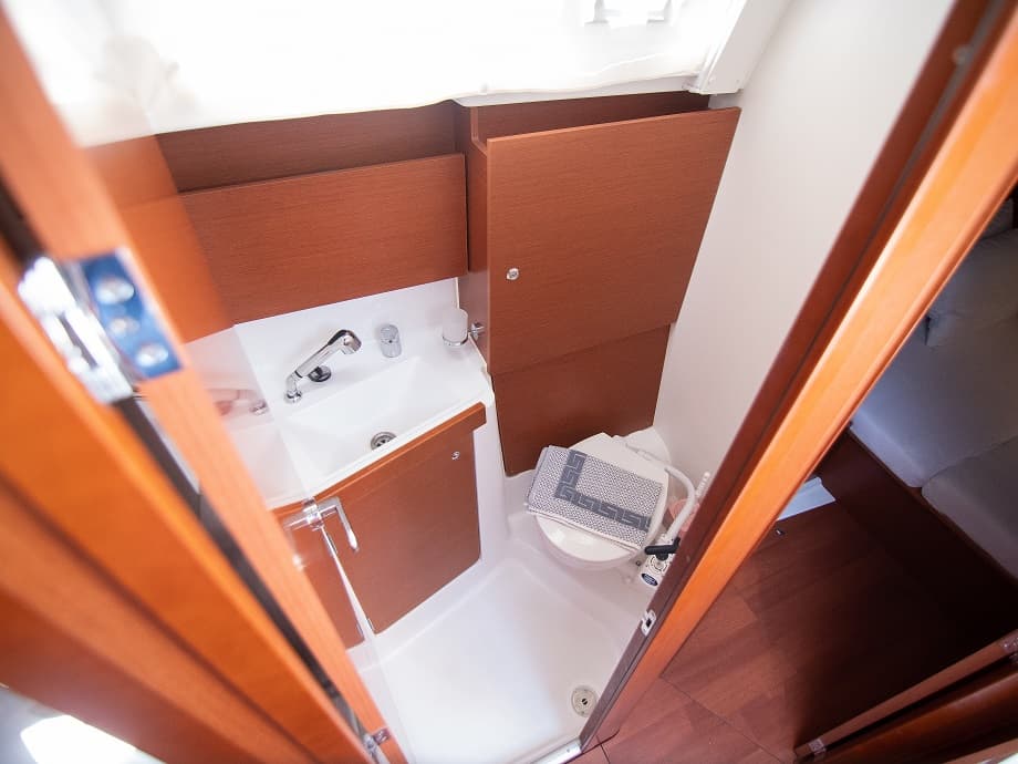 Beneteau Oceanis 38.1 MARISA "Sails 2025" – bilde 3 av 10