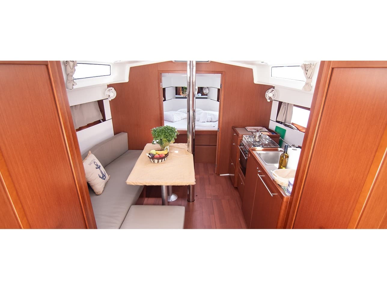 Beneteau Oceanis 38.1 MARISA "Sails 2025" – bilde 4 av 10