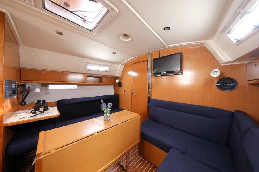 Bavaria Cruiser 36 Nemo – bilde 2 av 5