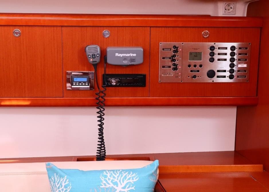 Beneteau Oceanis 43 Fantasea – bilde 2 av 7