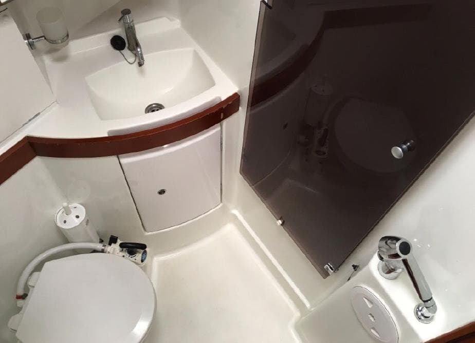 Beneteau Oceanis 43 Fantasea – bilde 5 av 7
