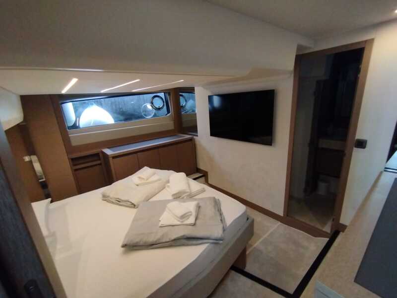 Prestige 520 Fly Baby Indy – bilde 4 av 20