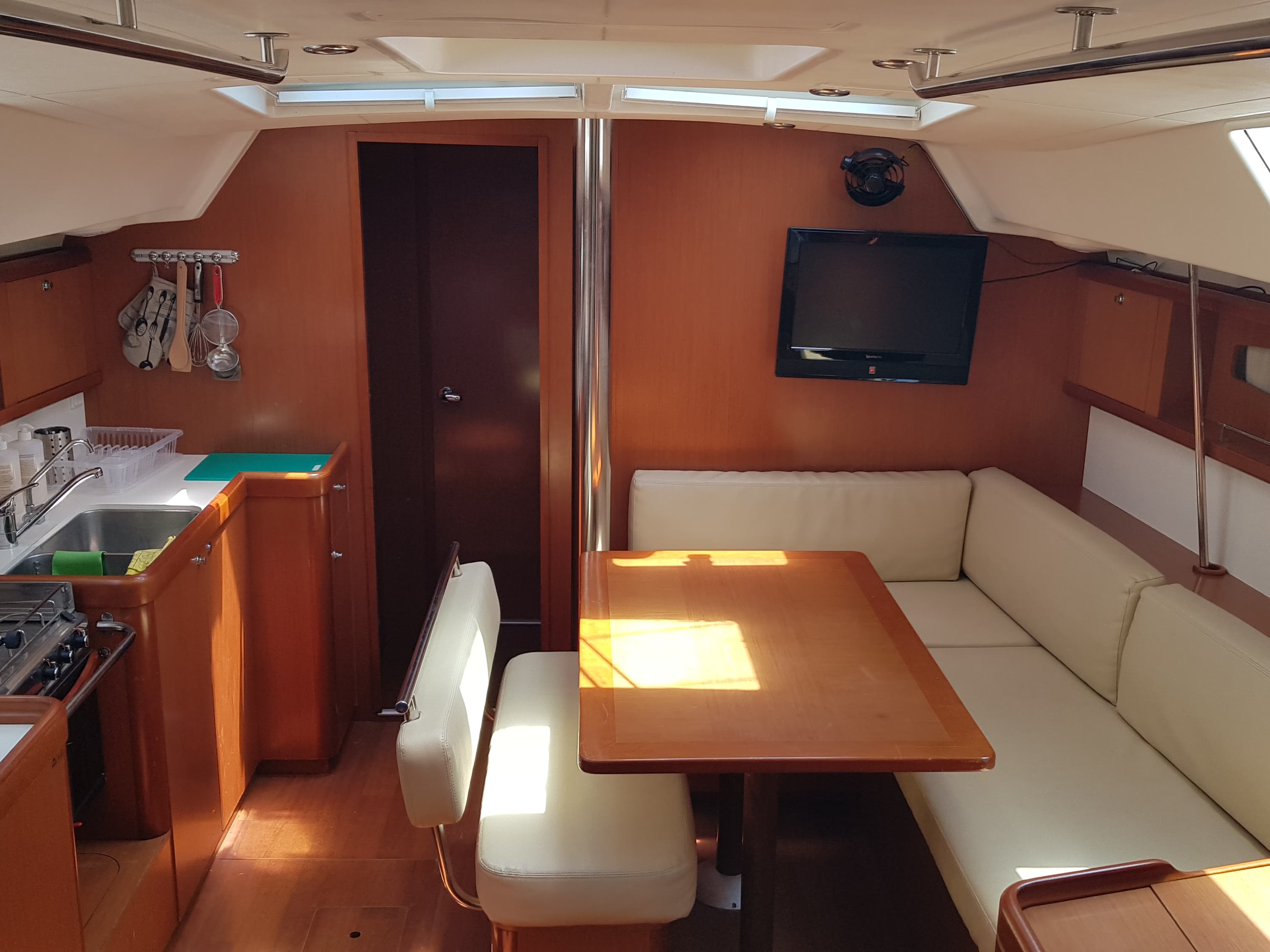 Beneteau Oceanis 46 Sifnos 46.1 – bilde 3 av 13