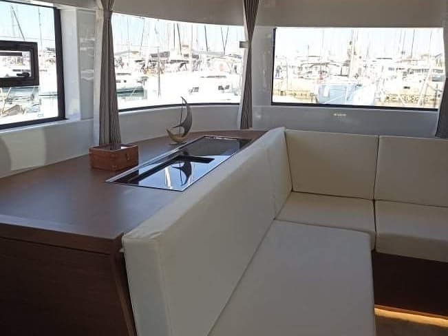 Lagoon 50 Silhouette – bilde 5 av 15