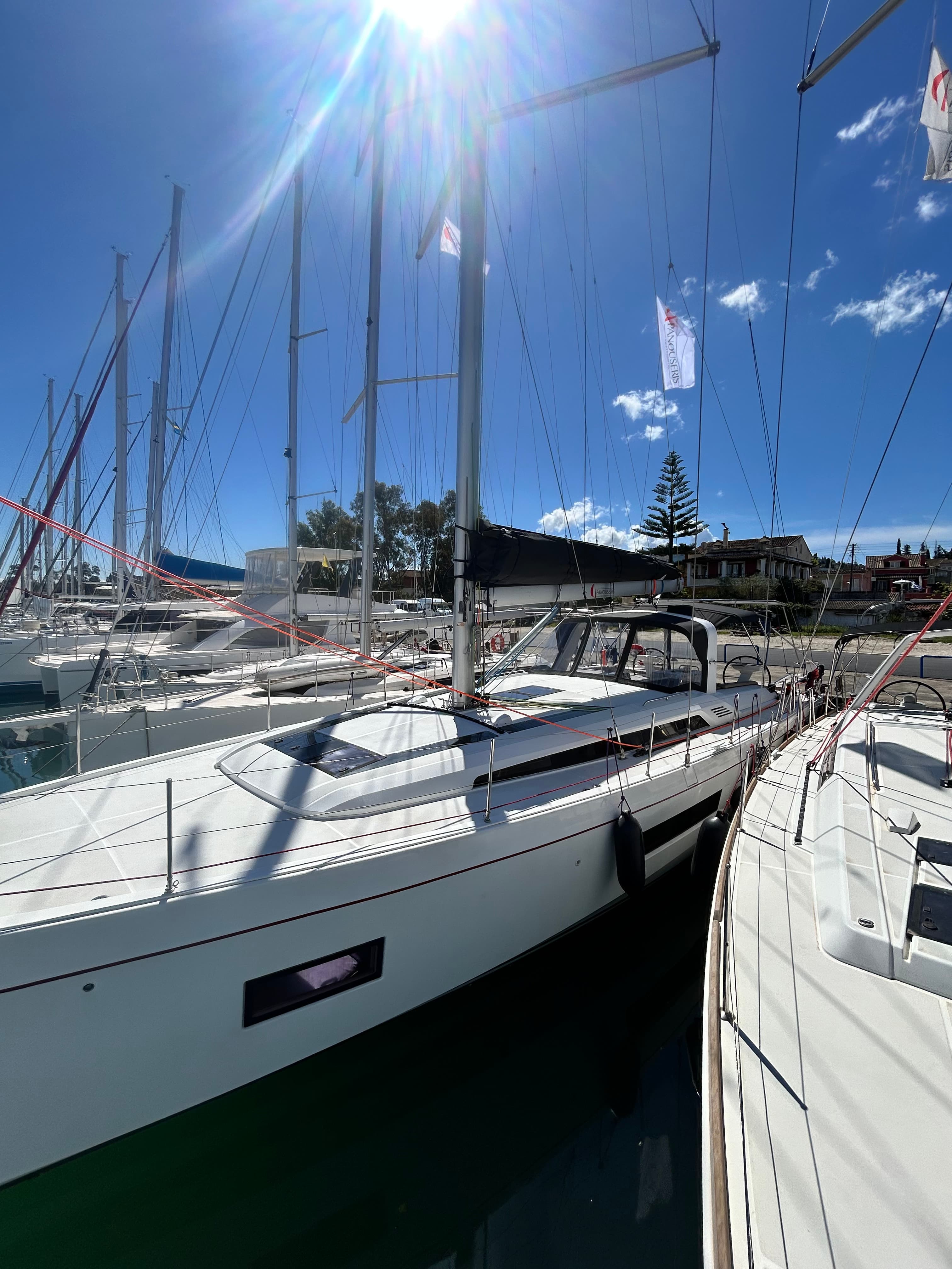 Beneteau Oceanis 51.1 Barracuda (Refit 2026 - A/C - Generator - Electric Heads - 12 Pax) – bilde 4 av 20